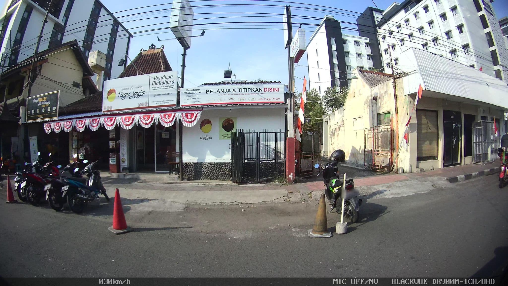 Street view near Malioboro Prime Hotel, Yogyakarta — © kaart5 (CC BY-SA · Mapillary)