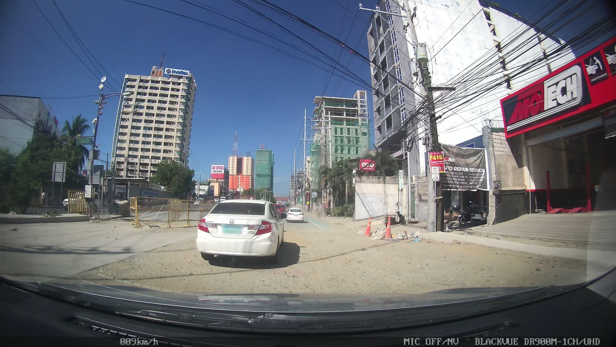 Street view near Melbourne Suites, Pasay — © kaart_4 (CC BY-SA · Mapillary)