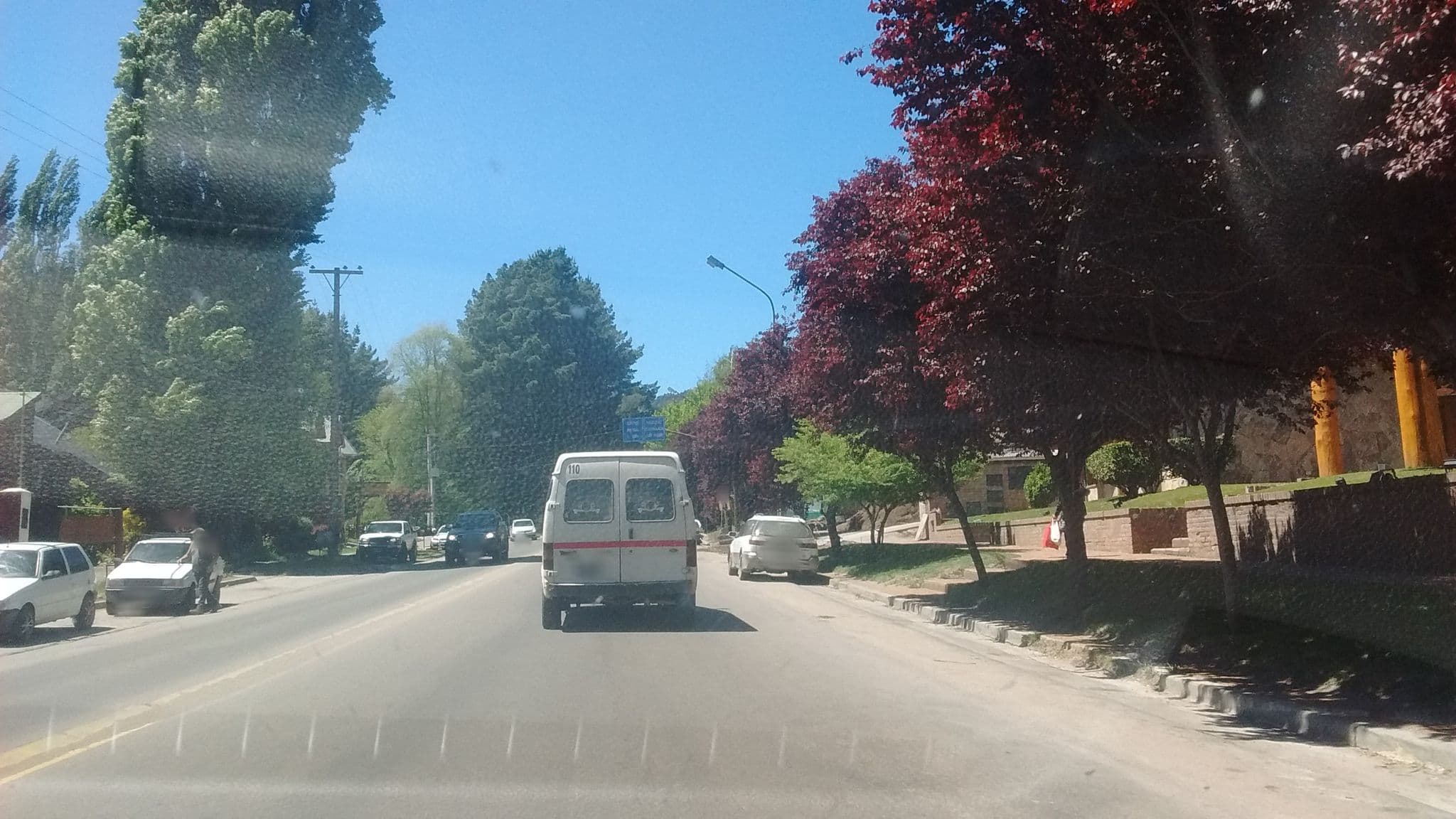 Street view near Melewe San Martín de los Andes, San Martín de los Andes — © mweper (CC BY-SA · Mapillary)