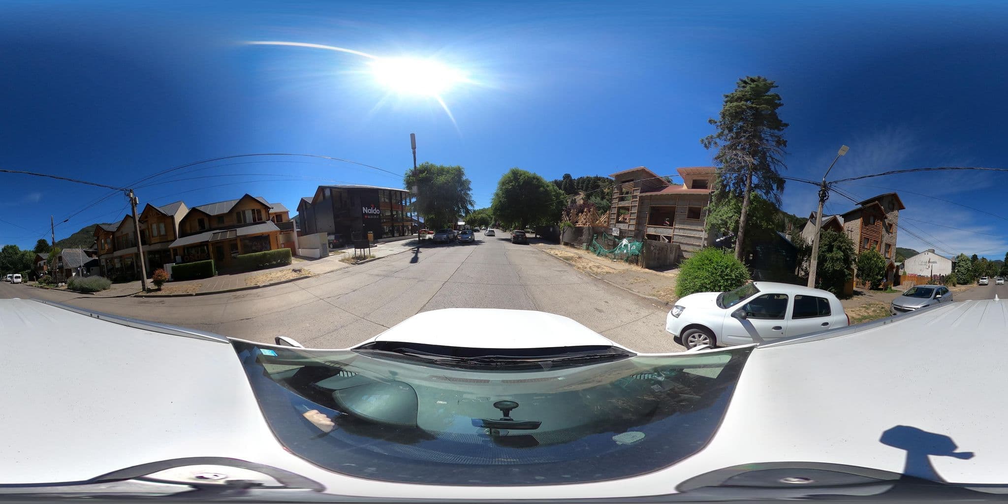 Street view near Apart Hotel Cascadas, San Martín de los Andes — © Kaart_Local (CC BY-SA · Mapillary)