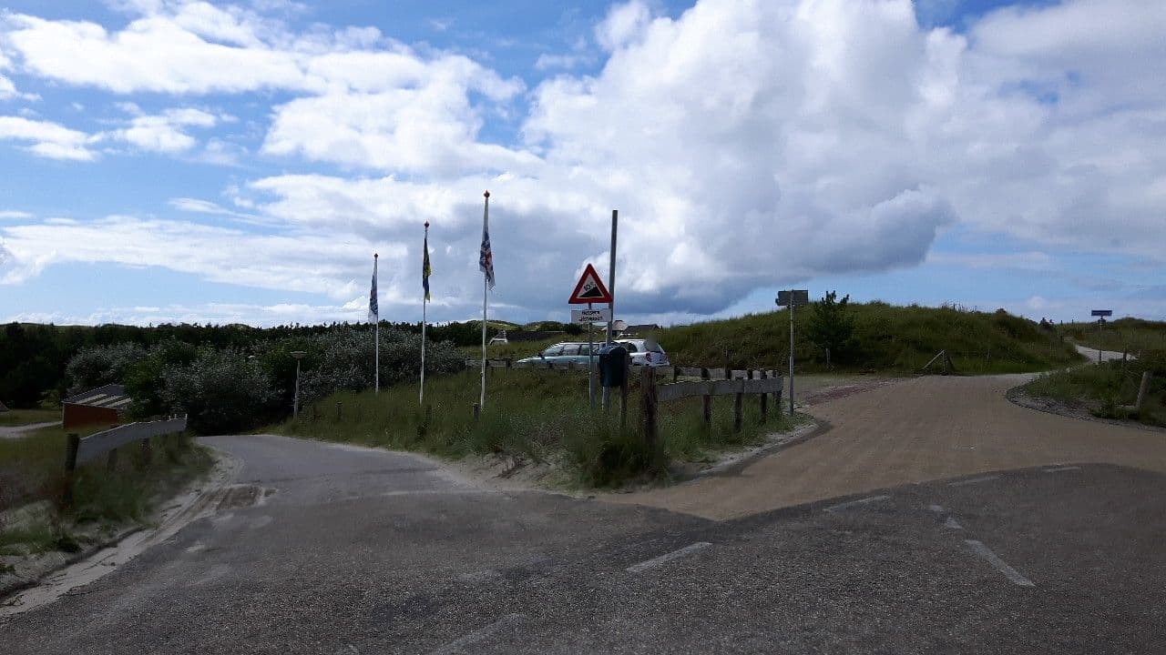 Street view near Sier aan Zee, Hollum — © ankeric (CC BY-SA · Mapillary)