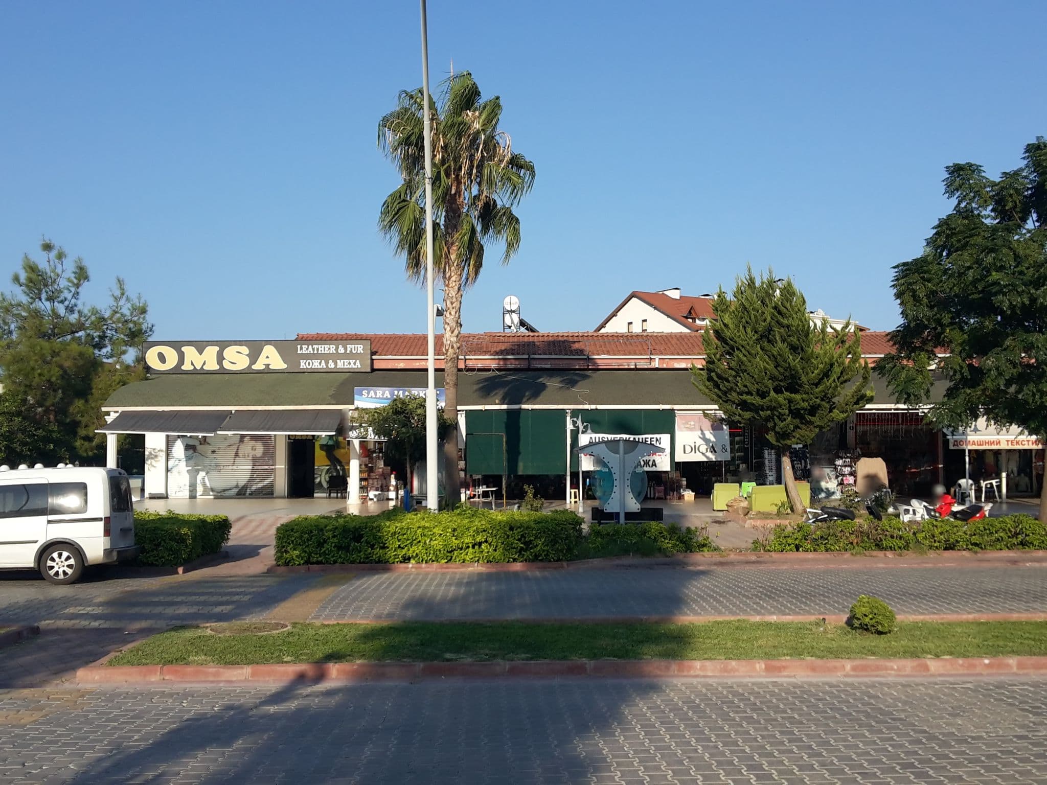 Street view near kemer resort, Kemer — © bigmap (CC BY-SA · Mapillary)