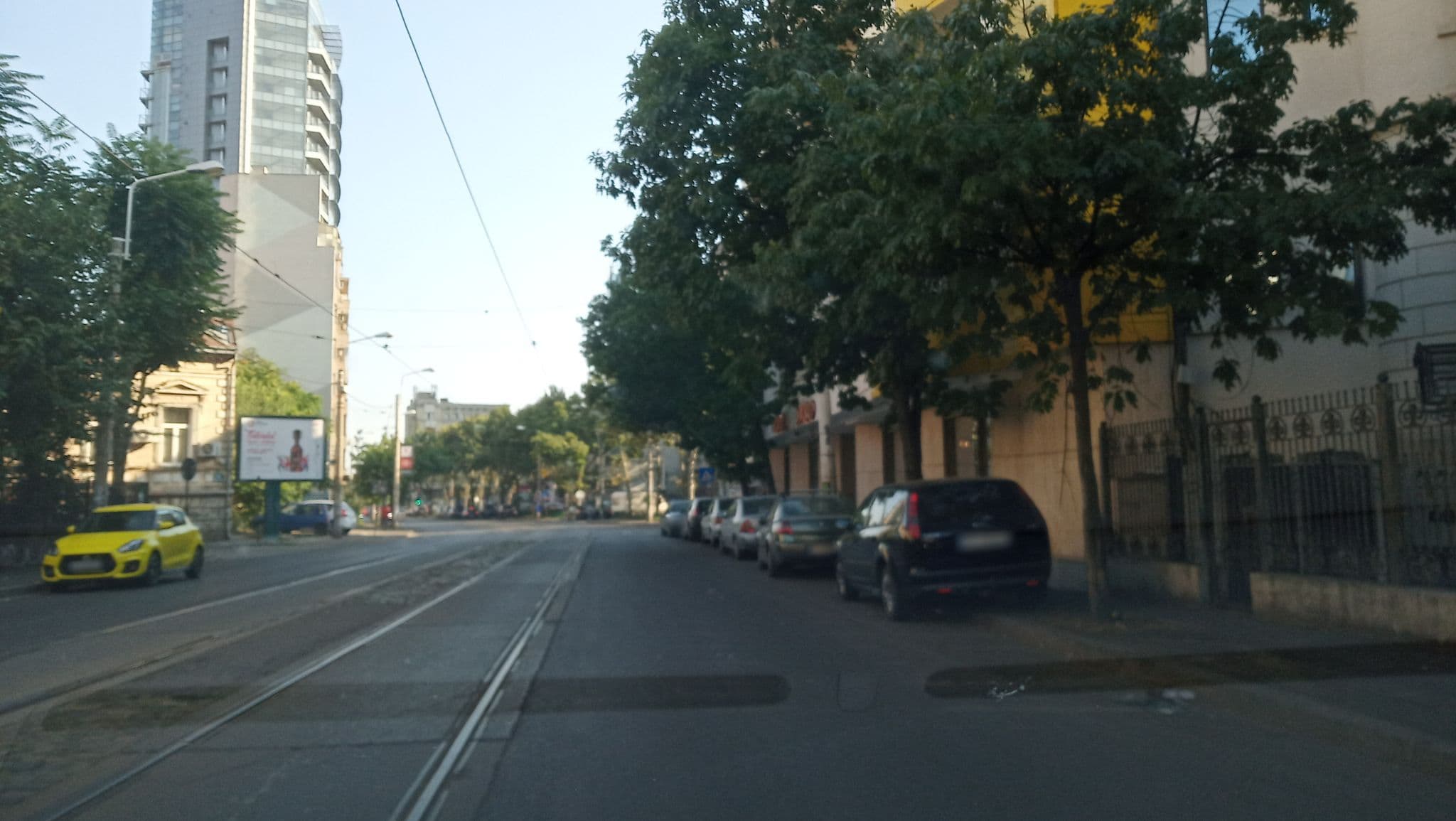 Street view near Duke Armeneasca Hotel, Bucharest — © tavi (CC BY-SA · Mapillary)