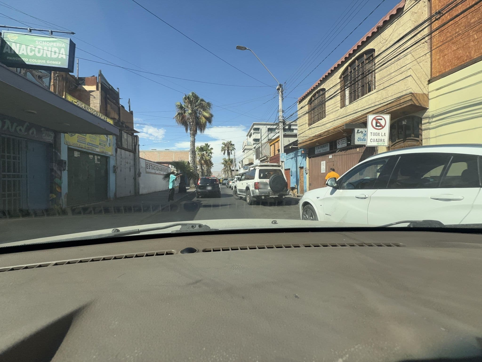 Street view near Arica Surfhouse Hostel, Arica — © contrerasalcalde (CC BY-SA · Mapillary)