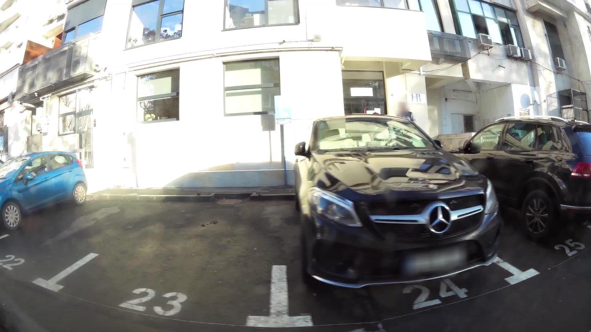 Street view near Unirii Center Apartments by Olala Homes, Bucharest — © kaartcam (CC BY-SA · Mapillary)