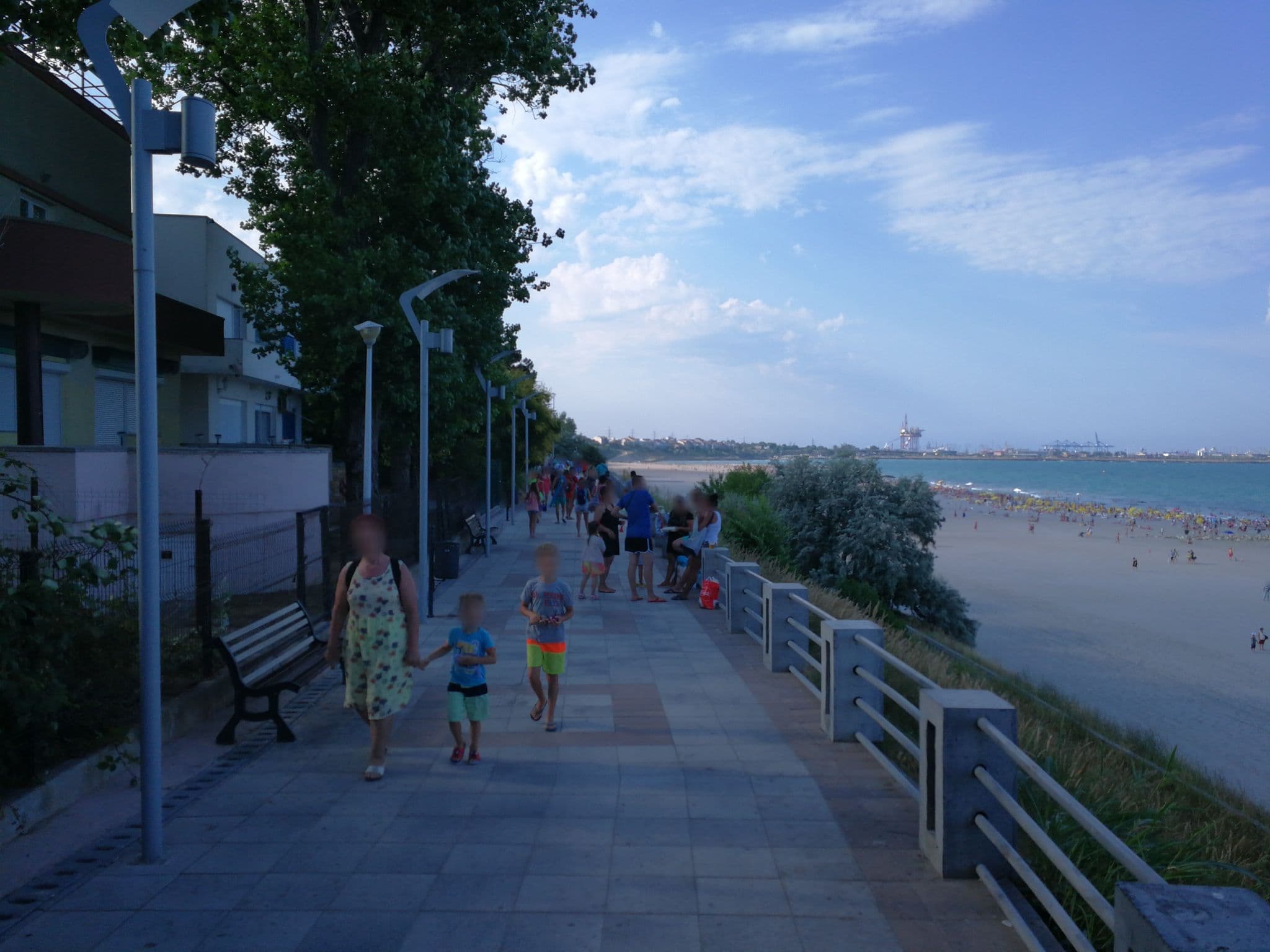 Street view near Eforie Nord hotel Mirage Beach, Eforie Nord — © gabrielmoise (CC BY-SA · Mapillary)