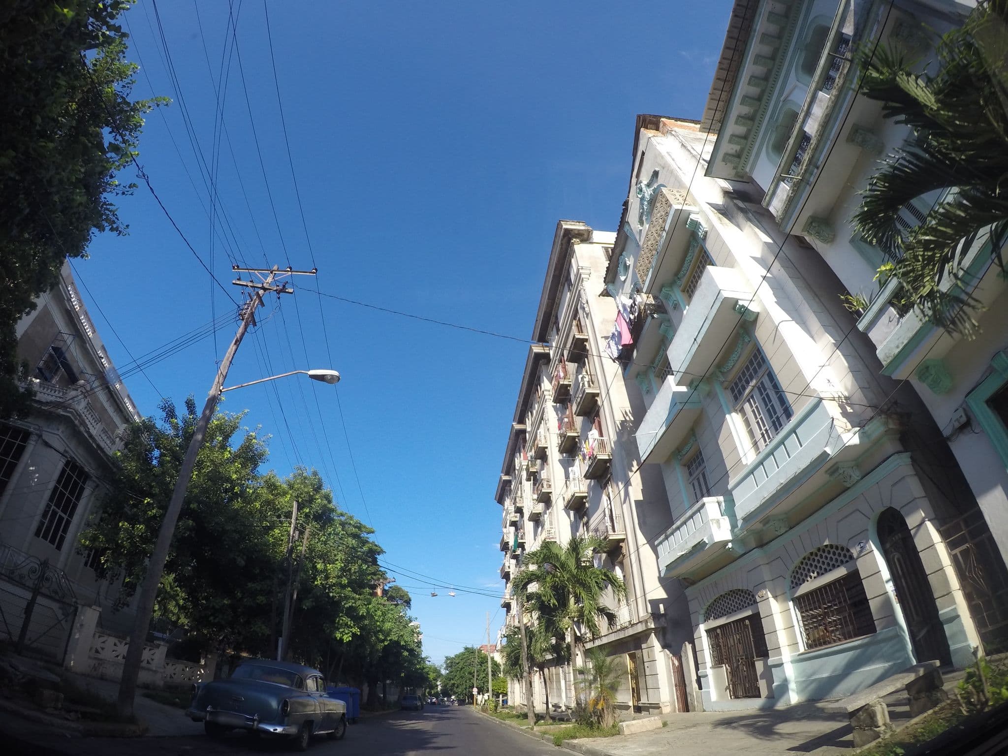 Street view near No Limit Hostel Havana, Havana — © ccossio (CC BY-SA · Mapillary)