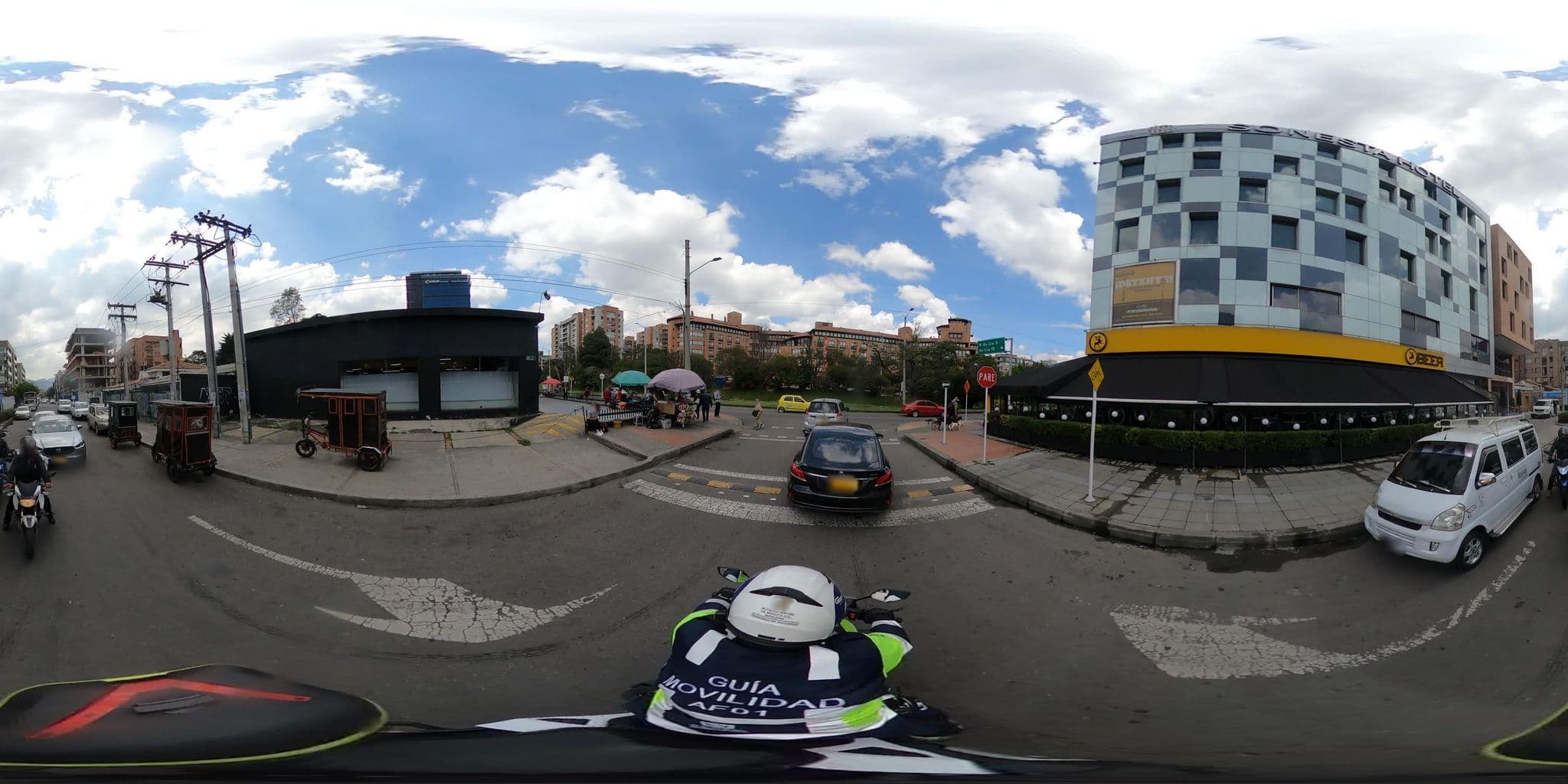 Street view near Sonesta Hotel Bogota, Barrio San Luis — © krojasSDM (CC BY-SA · Mapillary)
