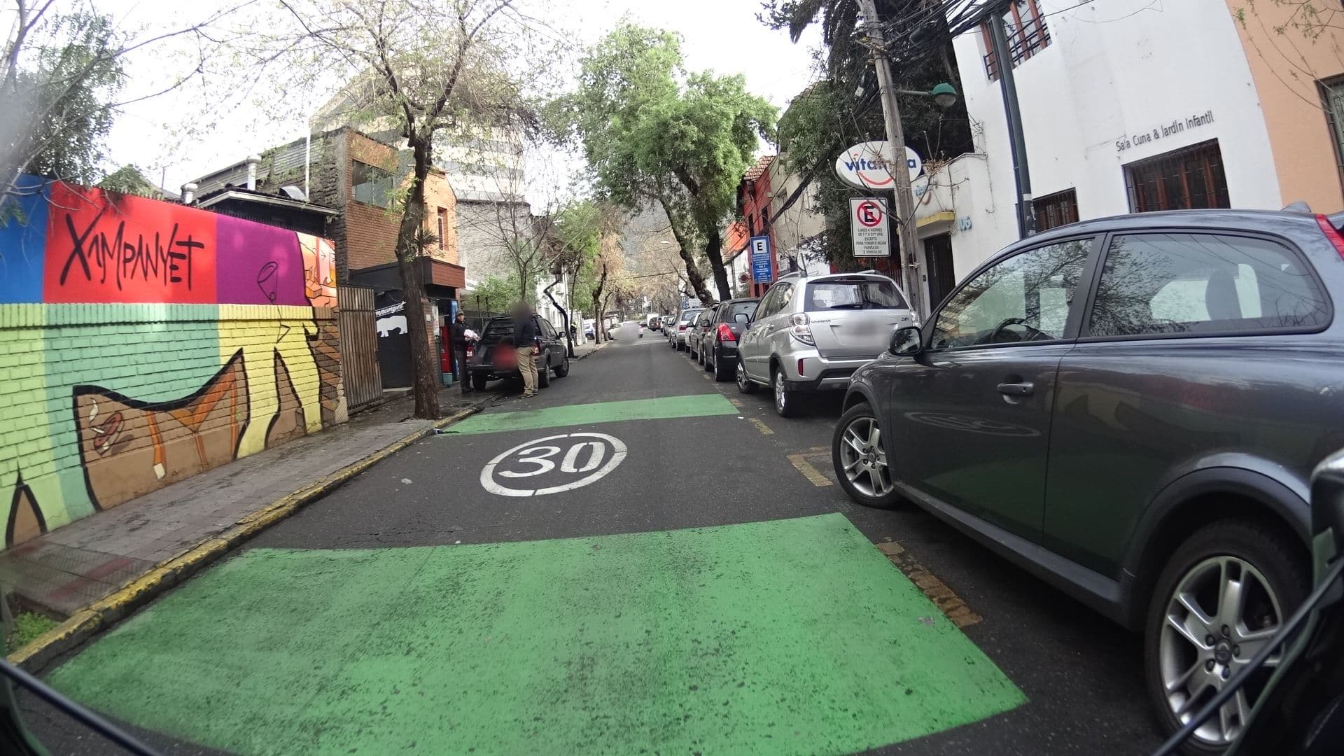 Street view near Aji Hostel, Santiago — © tiagofassoni (CC BY-SA · Mapillary)