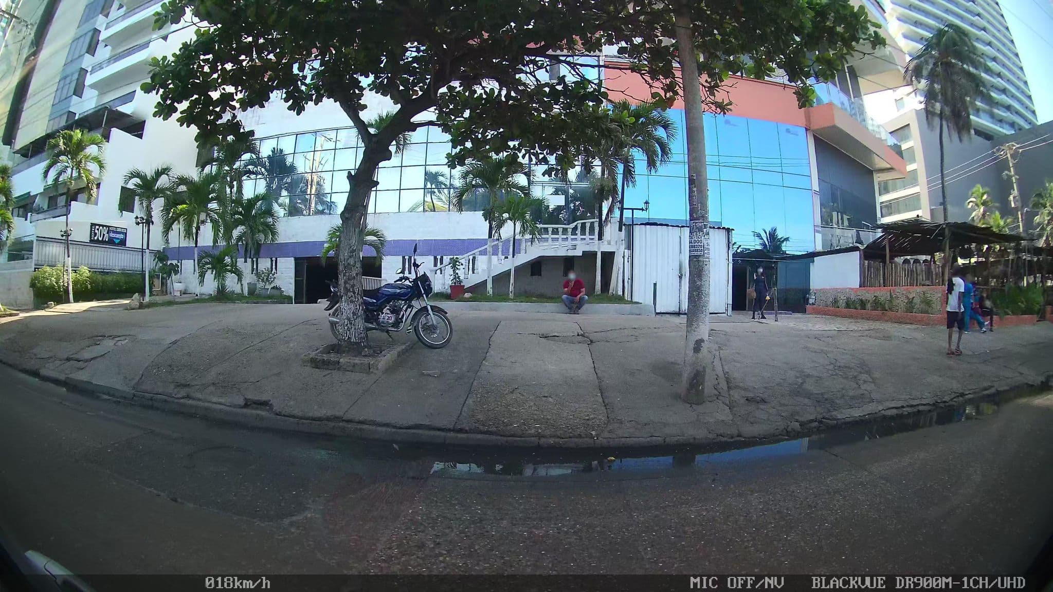 Street view near Hotel Cartagena Dubai, Cartagena — © kaart_2 (CC BY-SA · Mapillary)