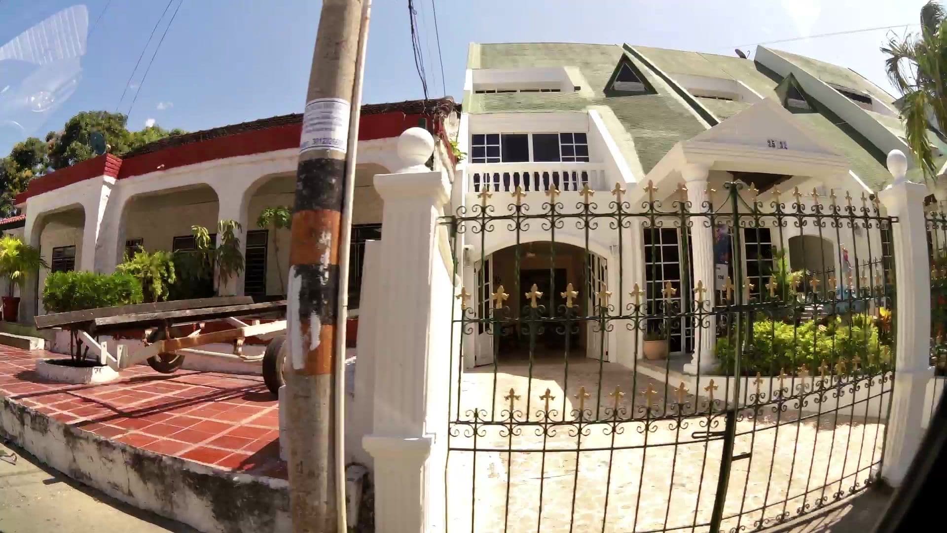 Street view near Peregrinos Hostel Cartagena de Indias, Cartagena — © kaartcam (CC BY-SA · Mapillary)