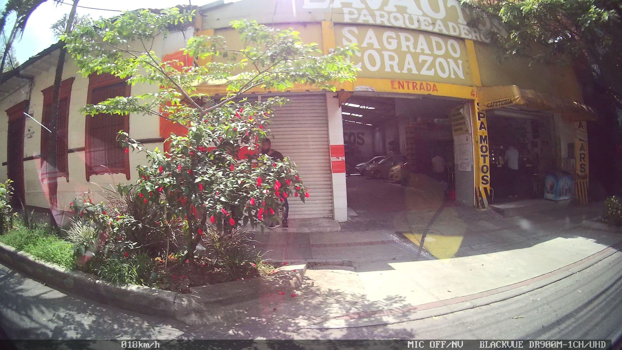 Street view near Gallery Hotel Medellín, Medellín — © kaart_4 (CC BY-SA · Mapillary)