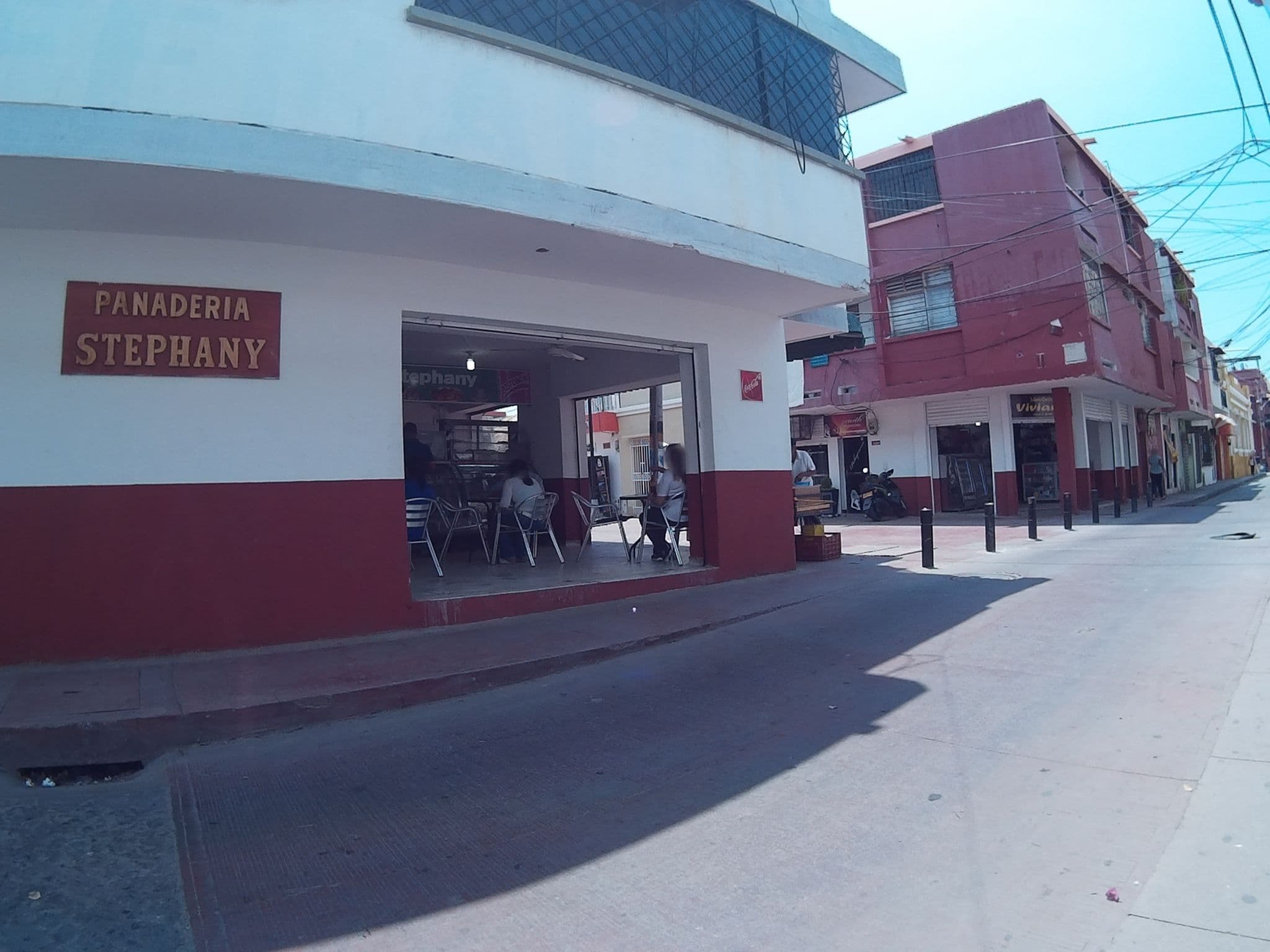 Street view near Dusano Boutique Hotel, Santa Marta — © humano (CC BY-SA · Mapillary)