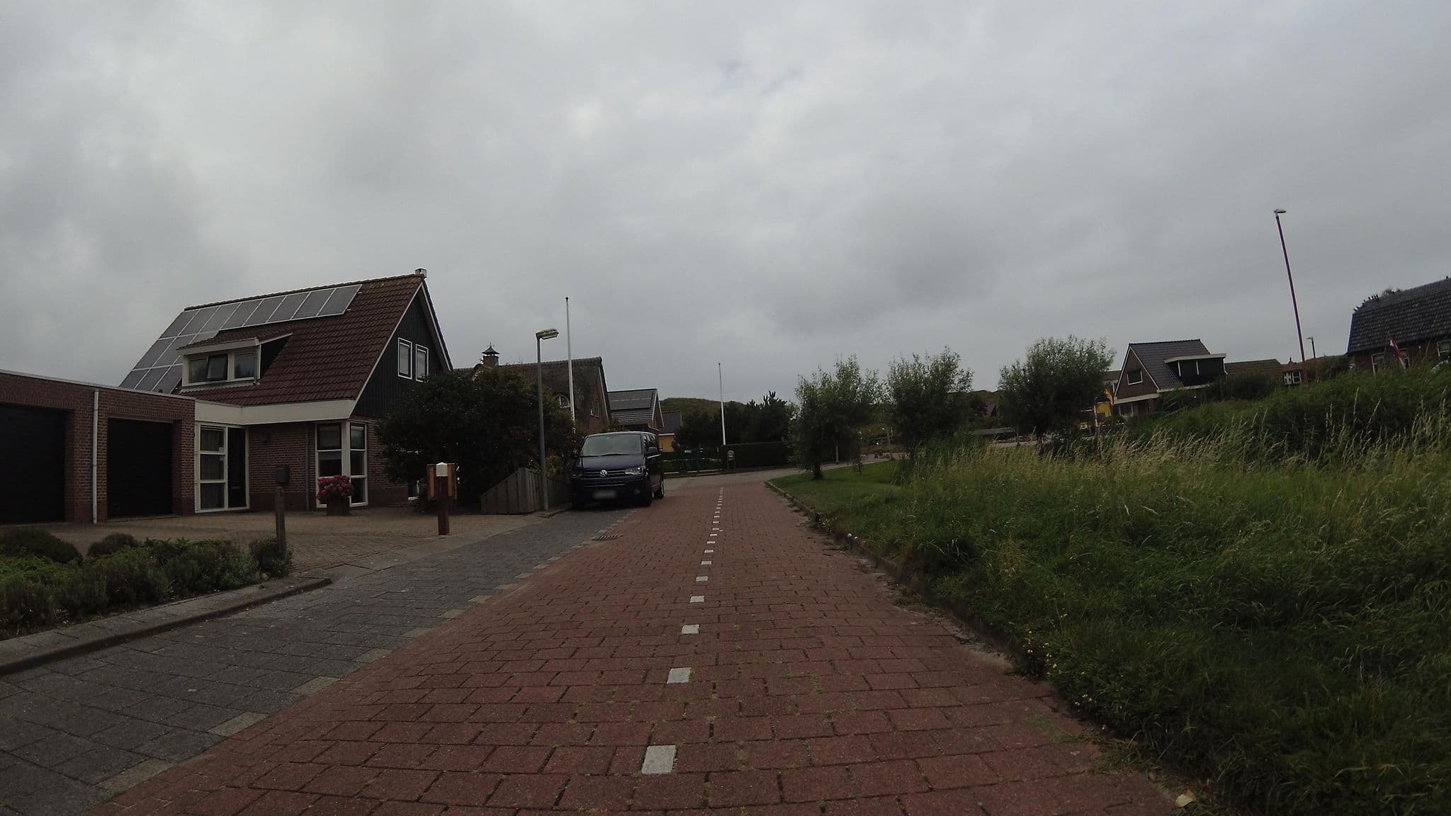 Street view near Zee&Meer - Bed & Breakfast (B&B) & Appartement Julianadorp, Julianadorp — © teddy73 (CC BY-SA · Mapillary)