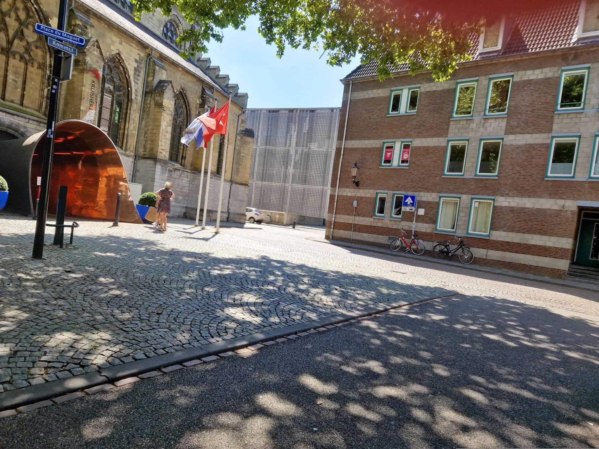 Street view near Kruisherenhotel Maastricht, Maastricht — © boonieoetgelaen (CC BY-SA · Mapillary)