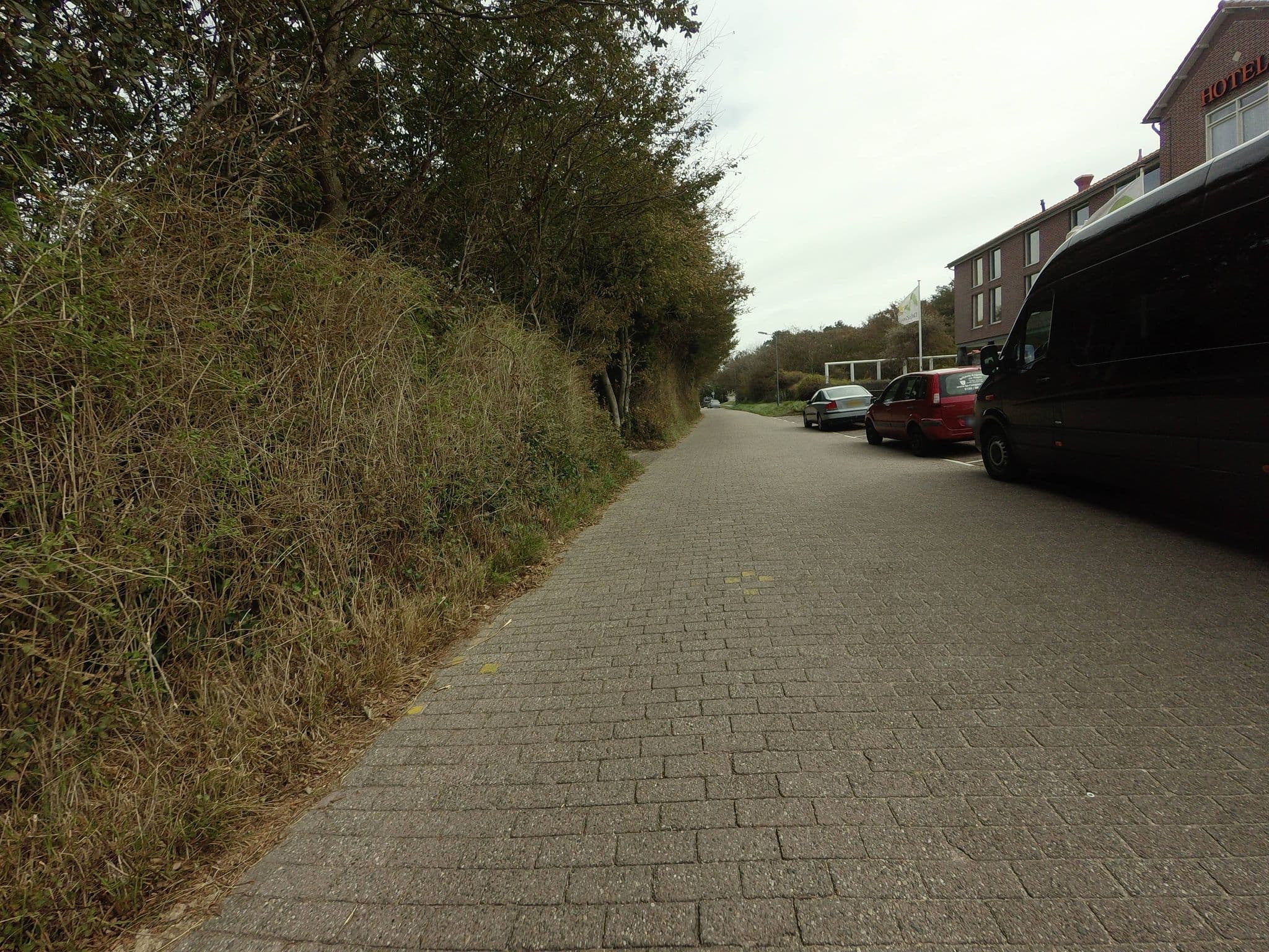 Street view near Duinhotel Zomerlust, Zoutelande — © madel (CC BY-SA · Mapillary)