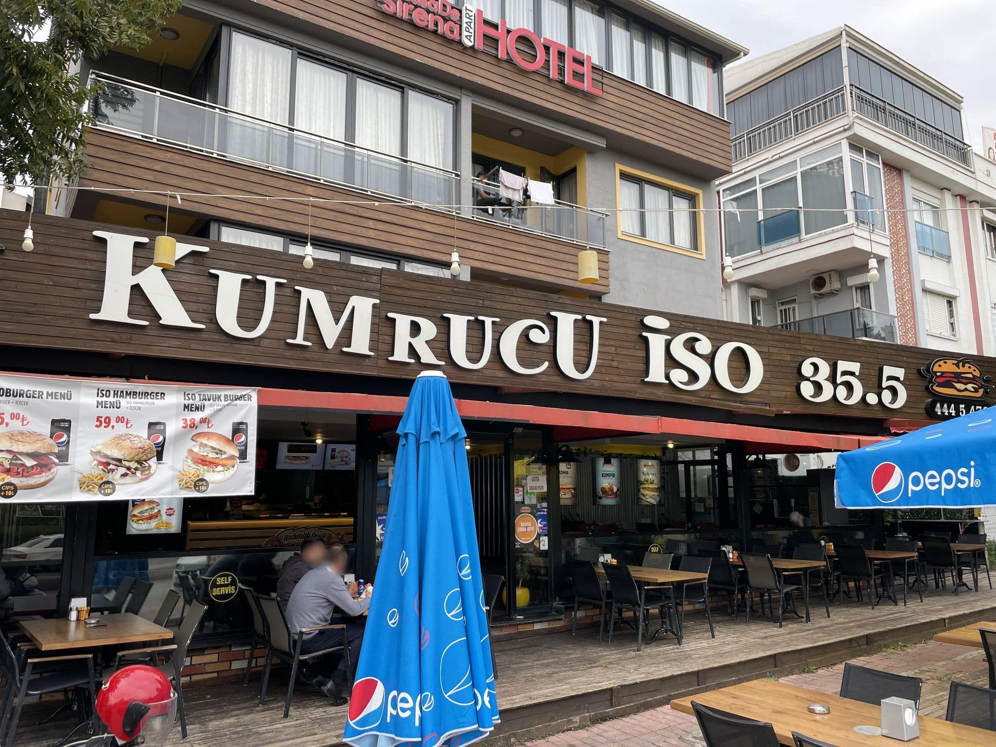 Street view near Casa De Sirena Apart Hotel, Bahtılı — © batyrmastyr (CC BY-SA · Mapillary)