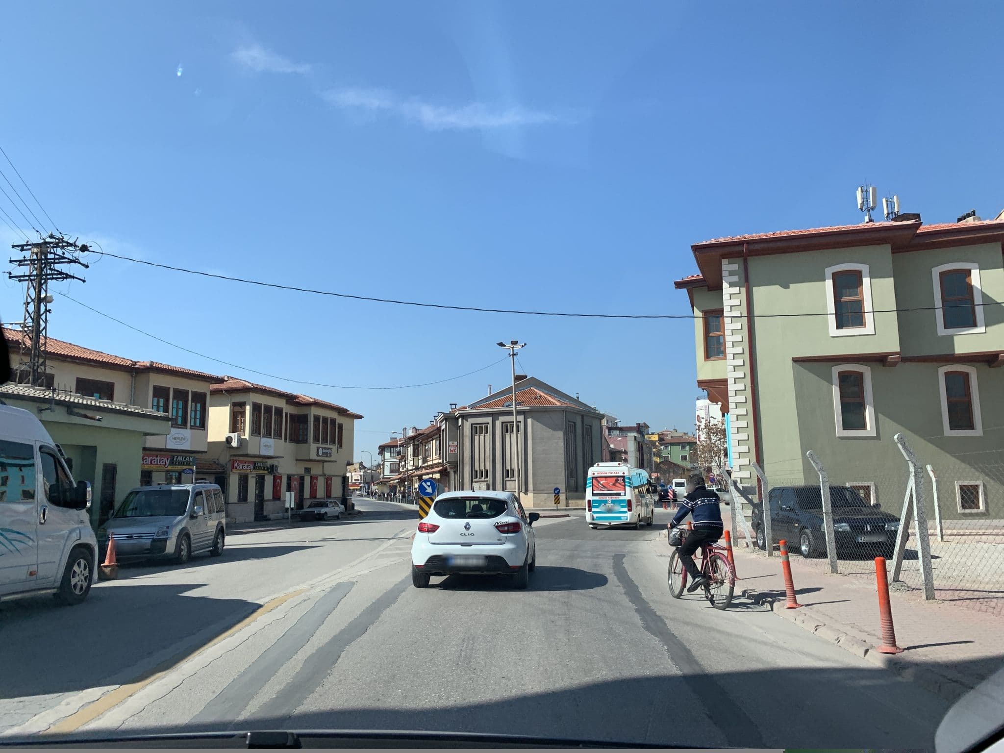 Street view near hich hotel Konya, Konya — © empty (CC BY-SA · Mapillary)