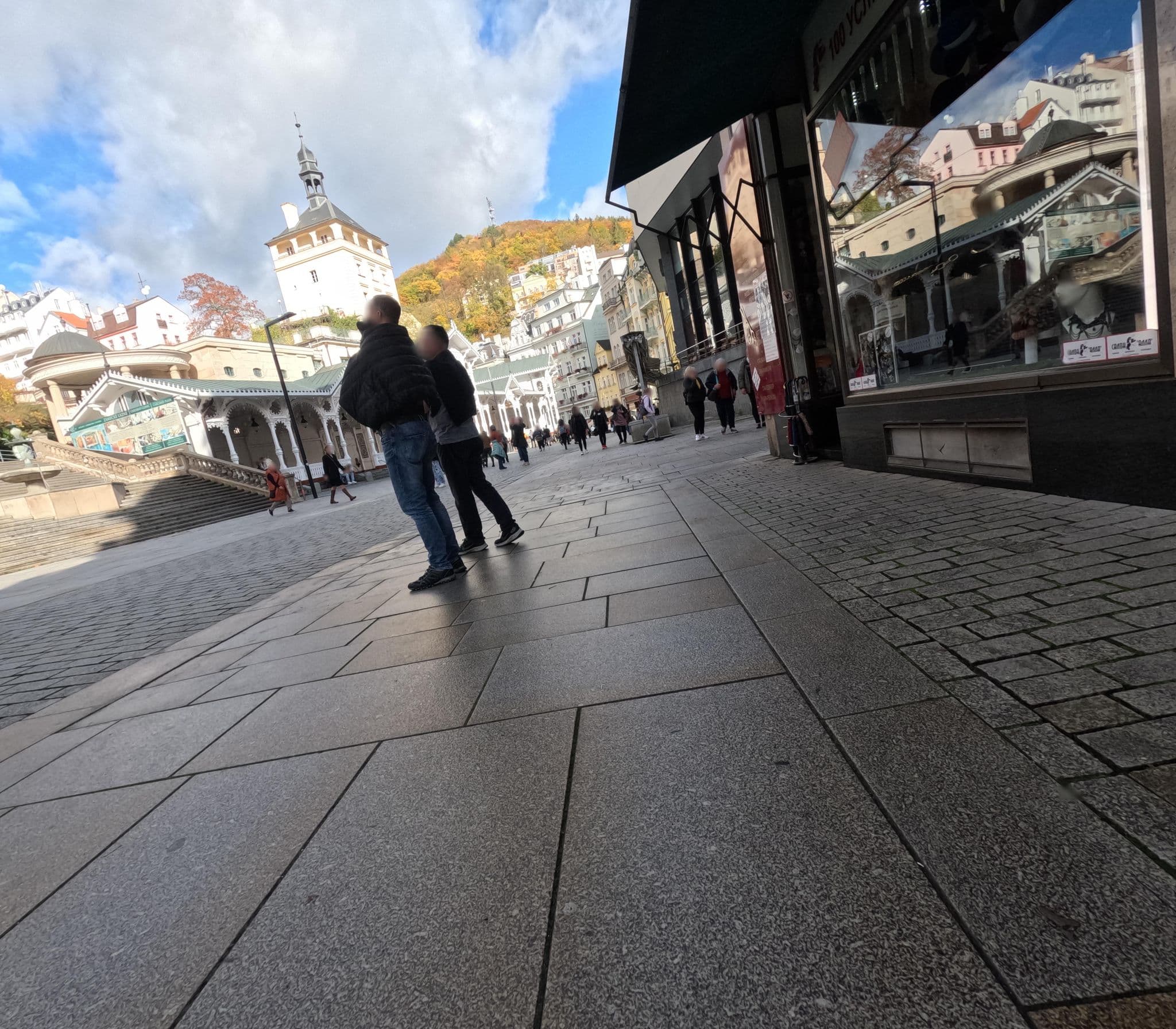 Street view near Art Deco WOLKER by ASTORIA Hotel & Medical Spa, Karlovy Vary — © chuck (CC BY-SA · Mapillary)