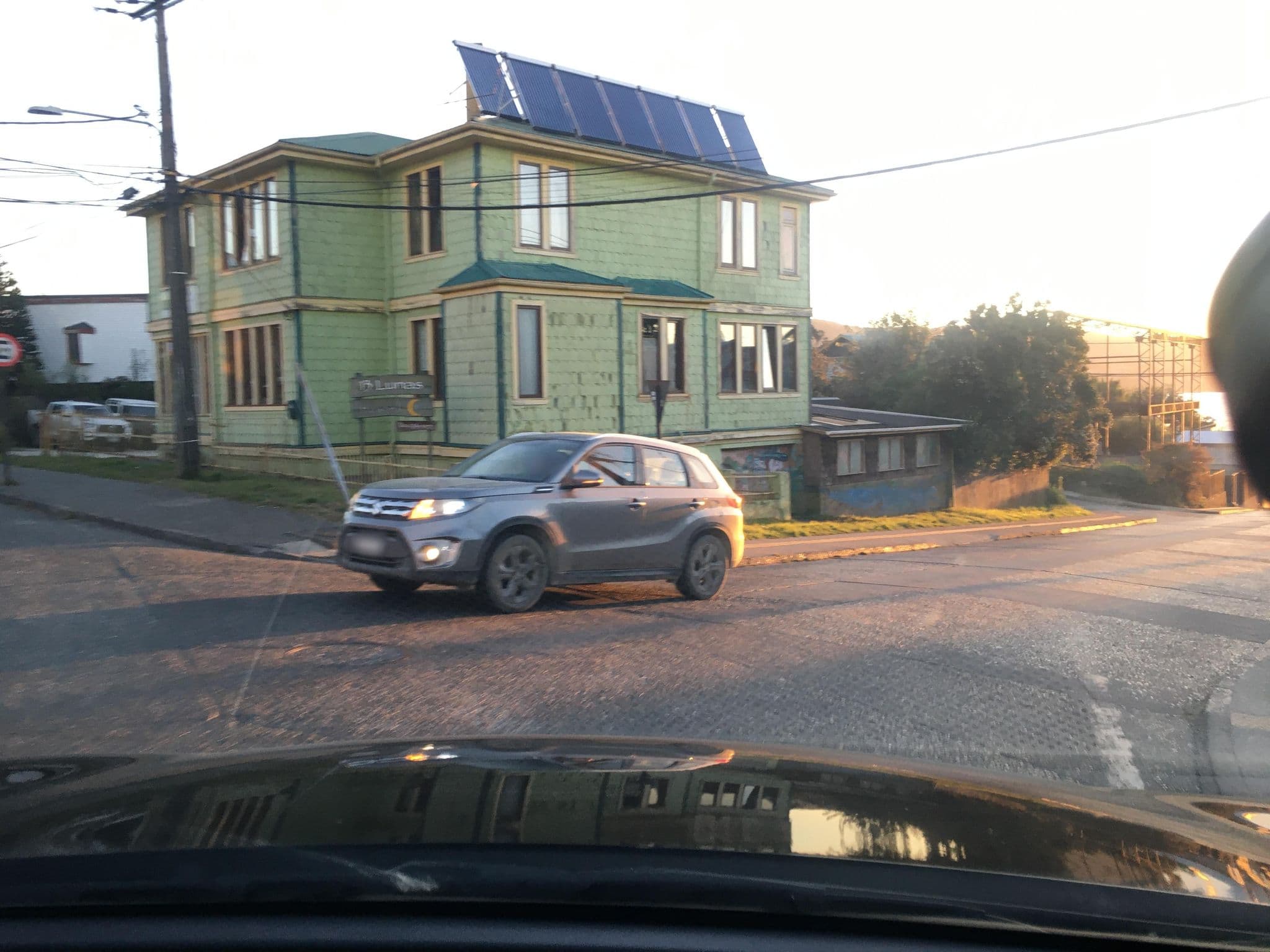 Street view near Hostal, Ancud — © ariellopez (CC BY-SA · Mapillary)