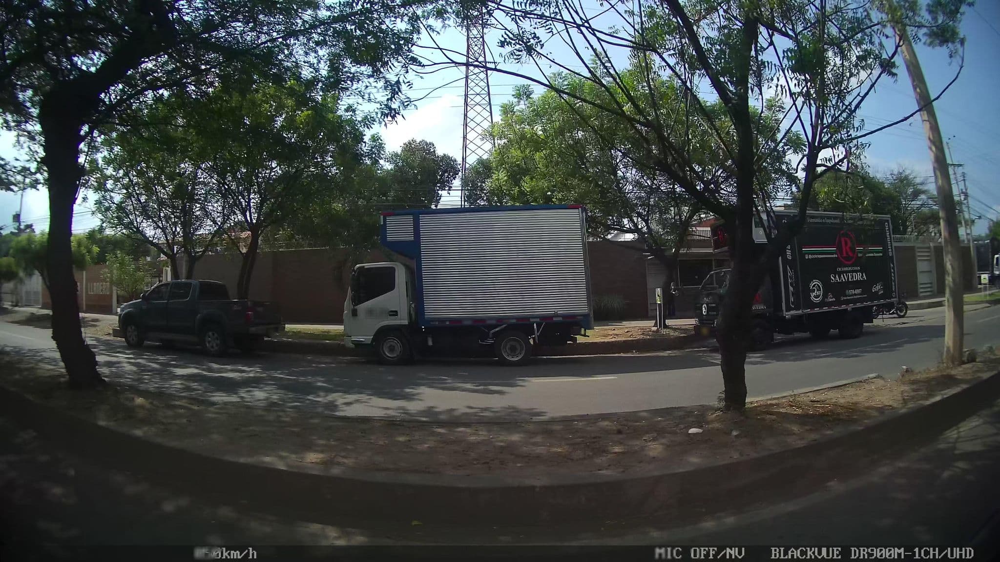Street view near Hotel Balcón Llanero, Cúcuta — © kaart_2 (CC BY-SA · Mapillary)