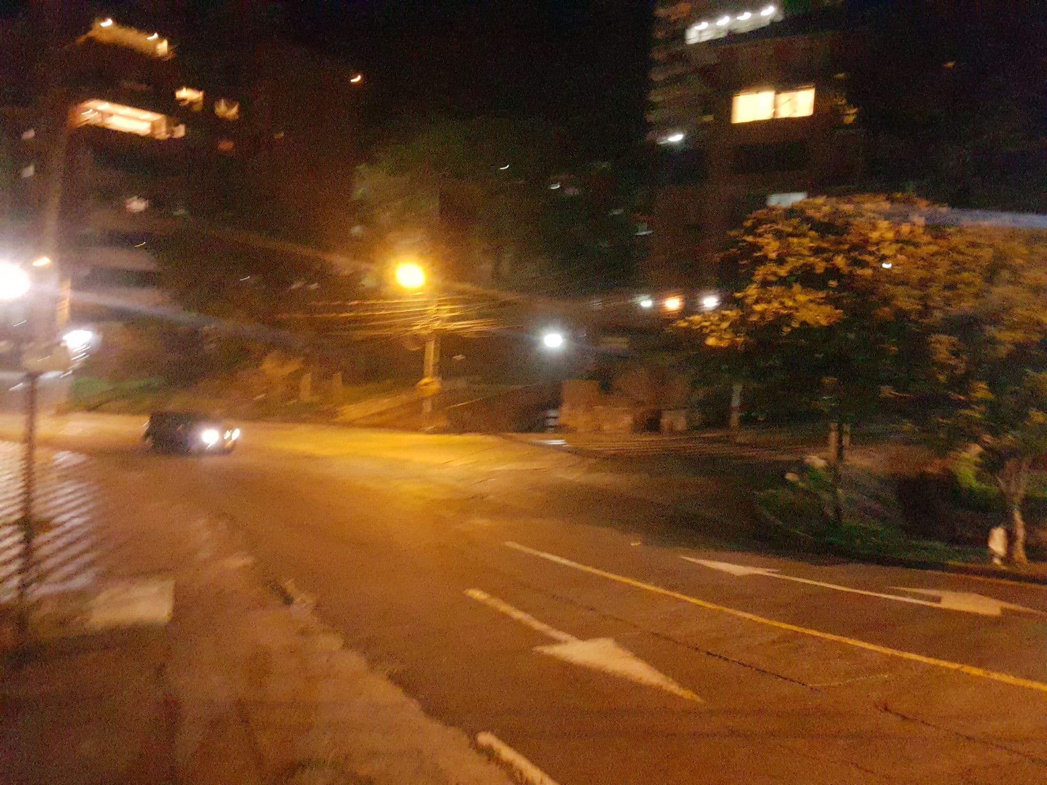 Street view near Paz Floral Luxury Suites, Cali — © juliangomez (CC BY-SA · Mapillary)