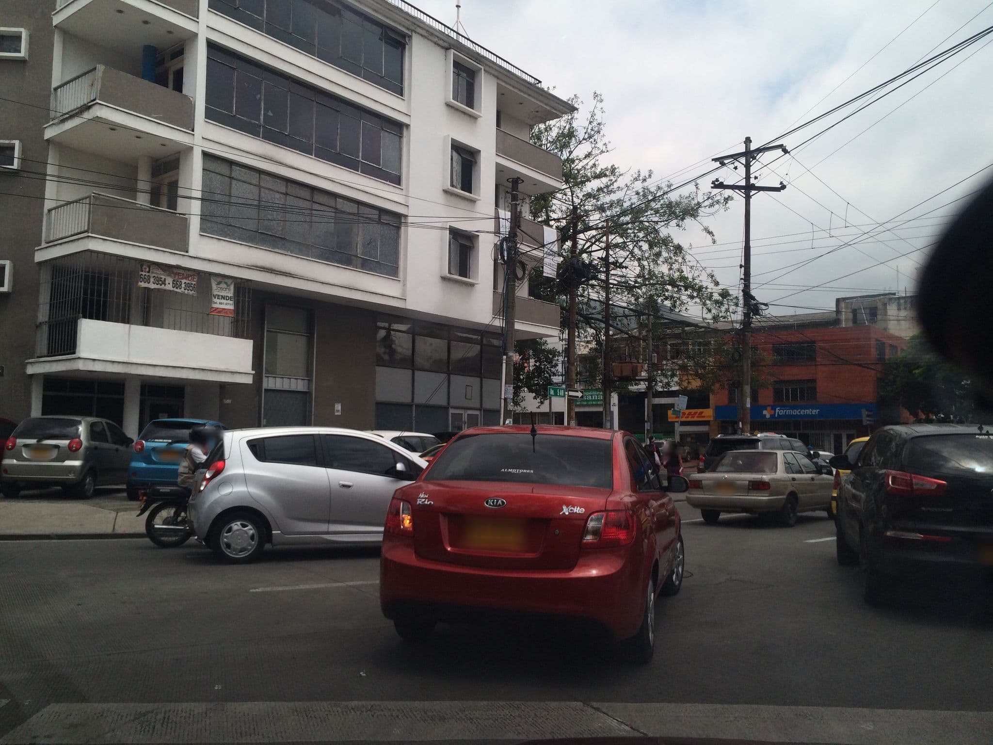 Street view near Hotel Norte Real Cali, Cali — © gtq (CC BY-SA · Mapillary)