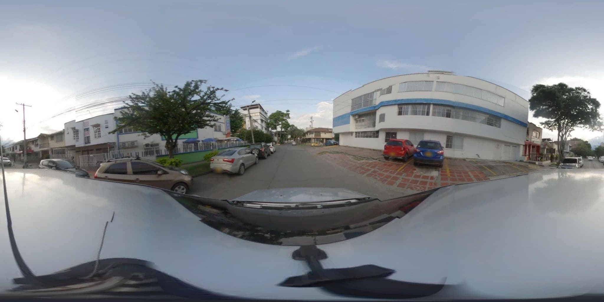 Street view near Casa Manta hotel, Cali — © CLAUD_G (CC BY-SA · Mapillary)