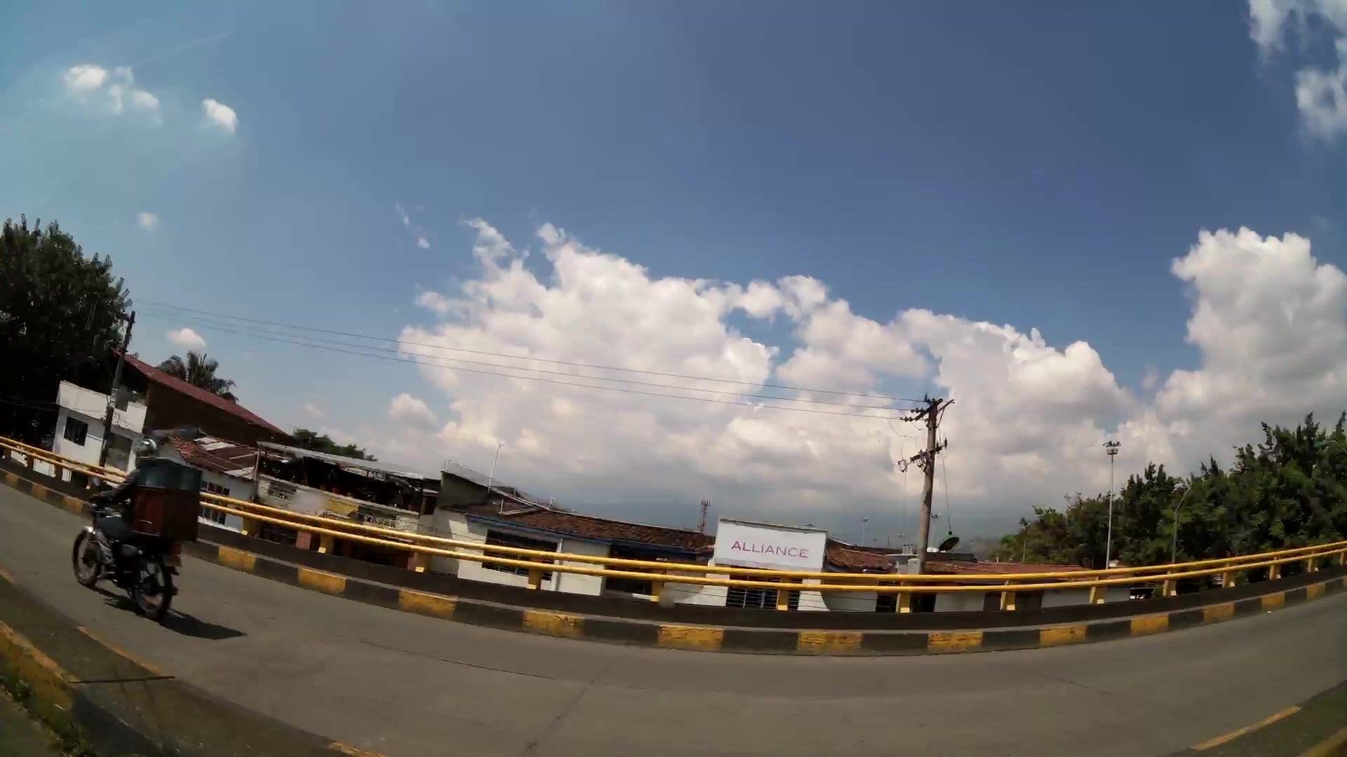 Street view near Hospedarte Cali Sur, Cali — © kaartcam (CC BY-SA · Mapillary)
