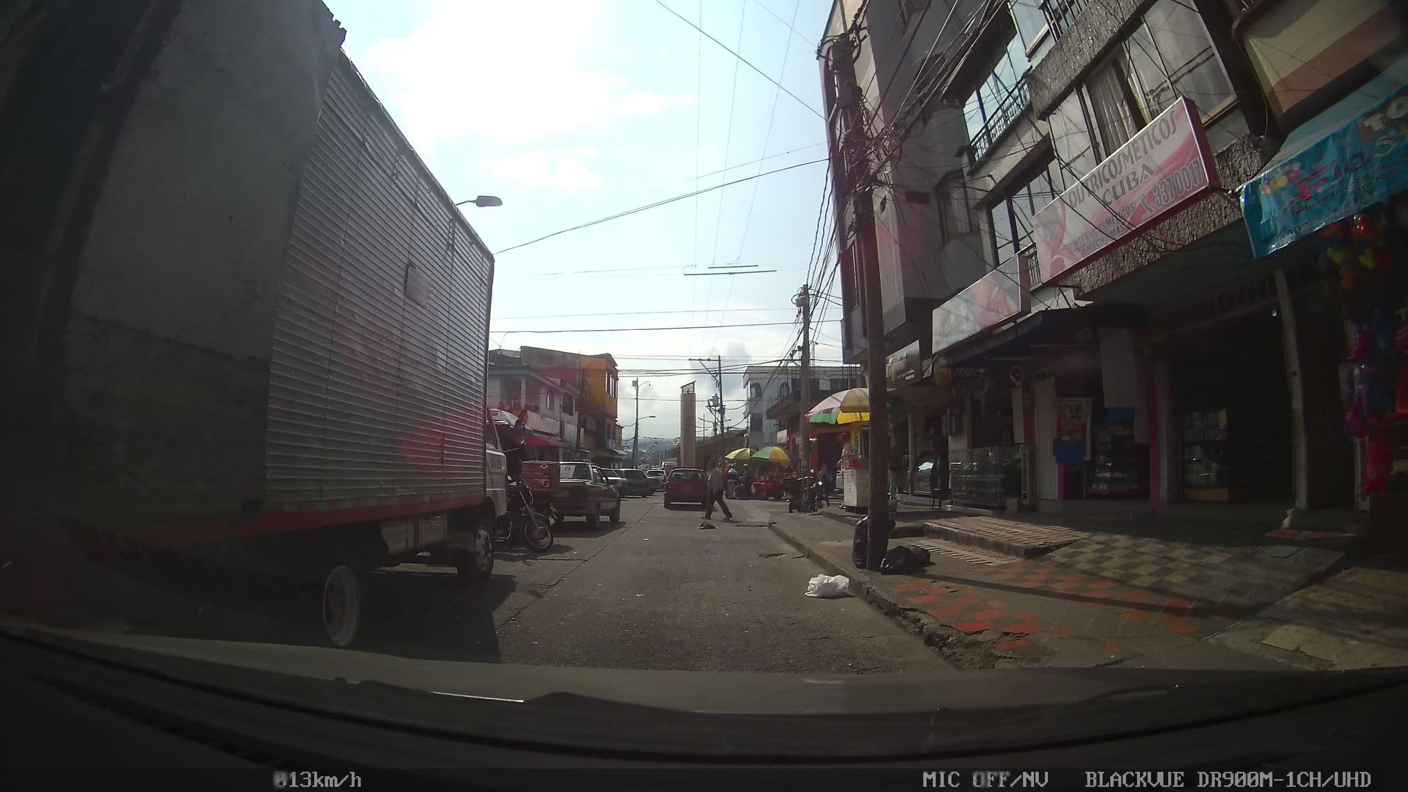 Street view near Ayenda Calypso 1142, Pereira — © kaart_2 (CC BY-SA · Mapillary)