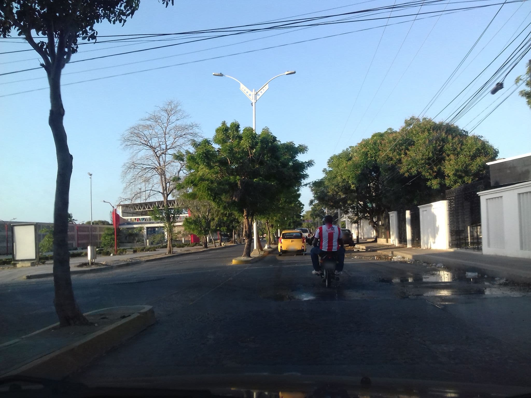 Street view near Walena Hotel, Riohacha — © colombia_tour (CC BY-SA · Mapillary)
