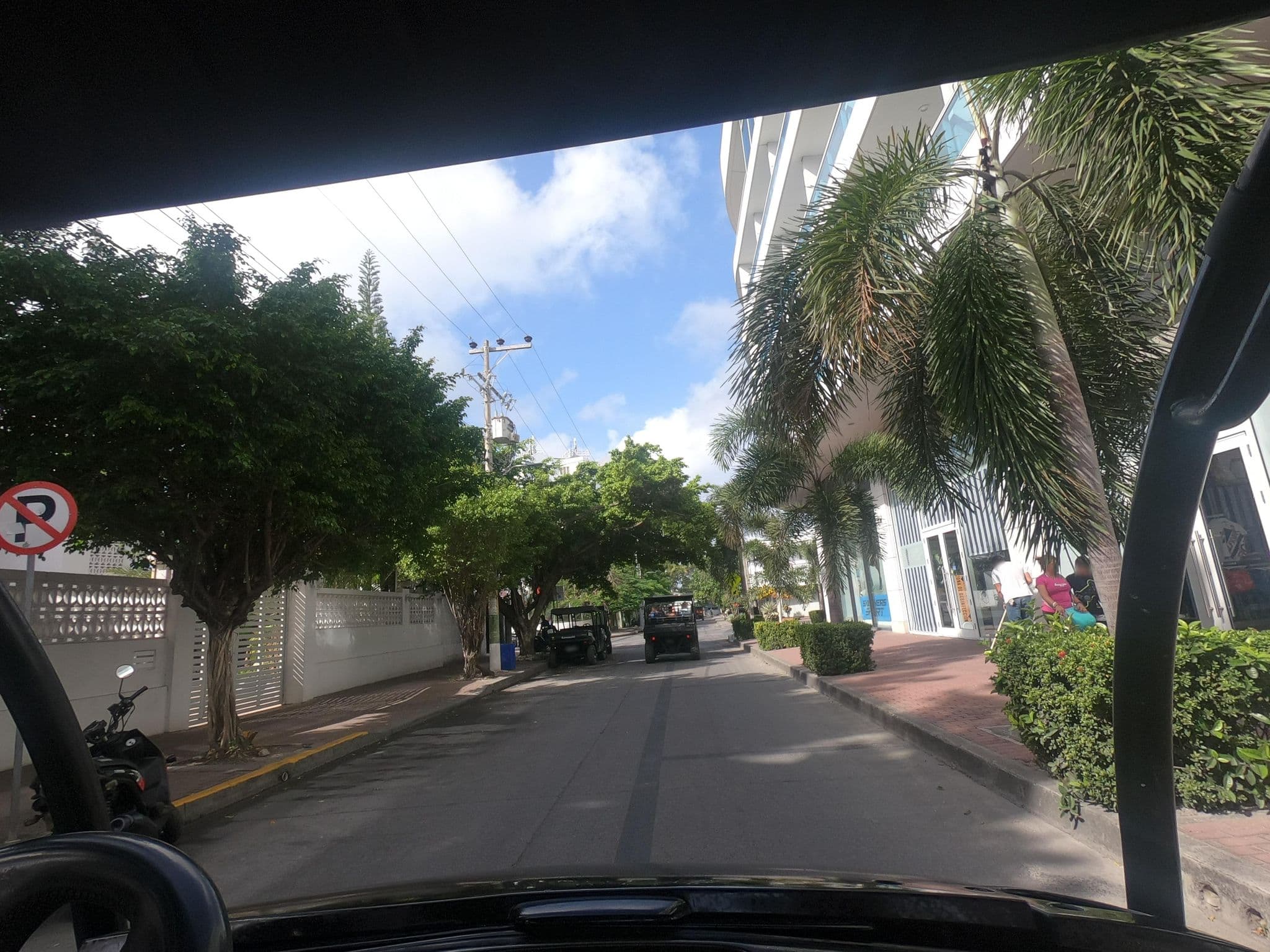 Street view near Aquamare Hotel, San Andrés — © angoca (CC BY-SA · Mapillary)