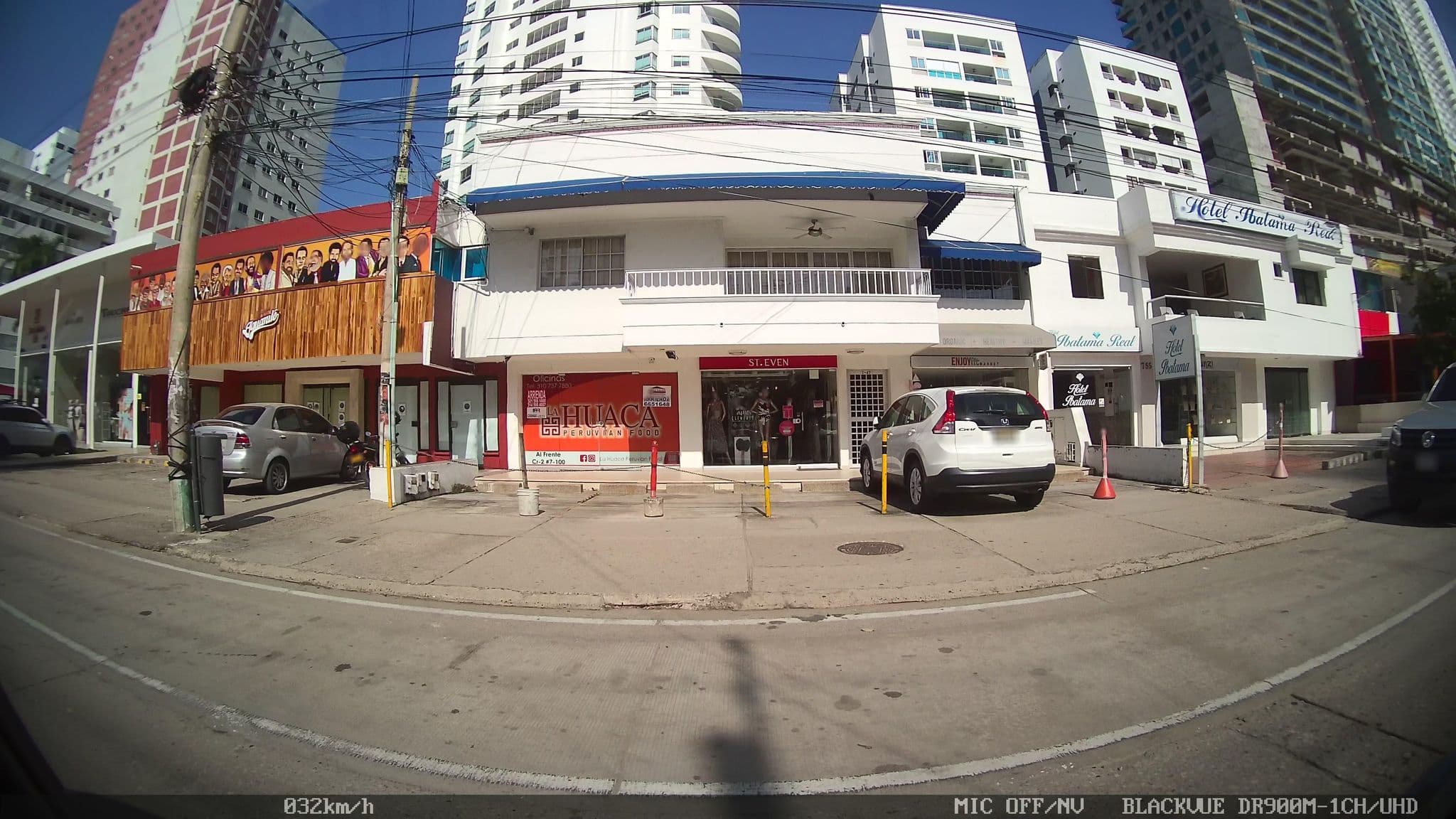 Street view near Hotel Boutique Sol Caribe, Cartagena — © kaart_2 (CC BY-SA · Mapillary)