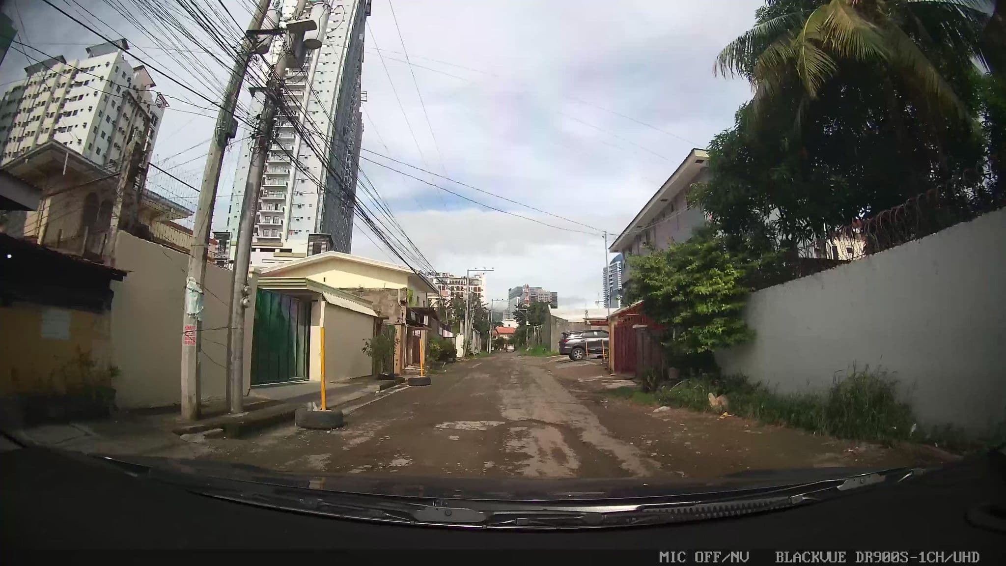 Street view near OYO 656 Tancor 3 Residential Suites, Mandaue City — © Kaart---FRONT (CC BY-SA · Mapillary)