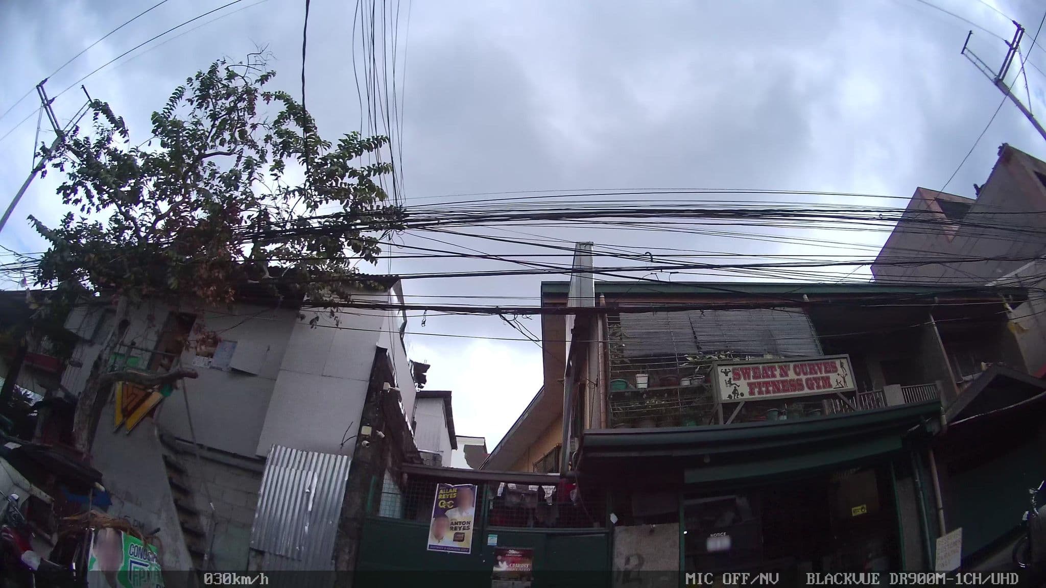 Street view near The Millas Hostel, Mariana — © kaart_4 (CC BY-SA · Mapillary)