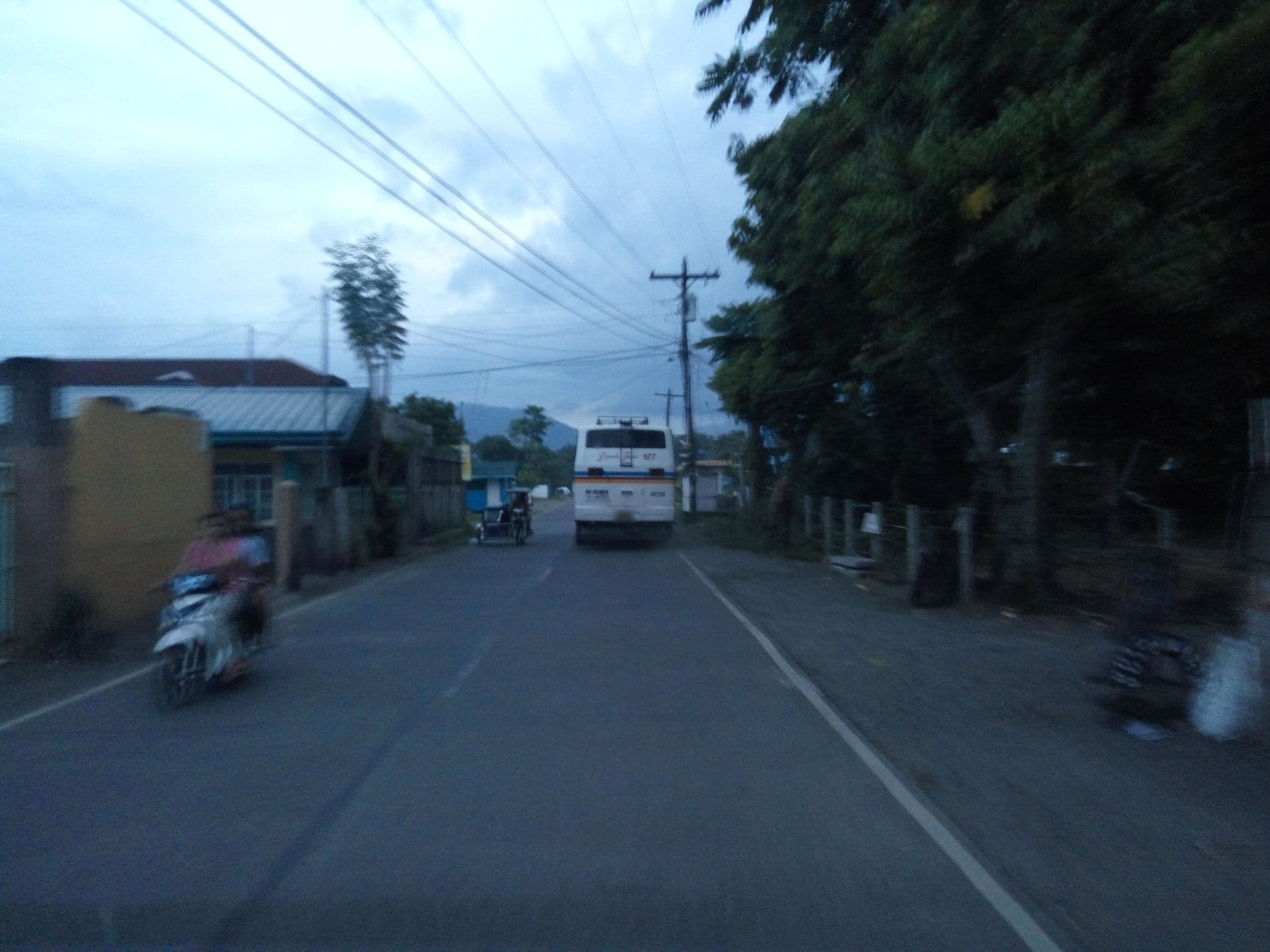 Street view near Halos Farm And Resort, Suklayin — © asdfasdf0986 (CC BY-SA · Mapillary)