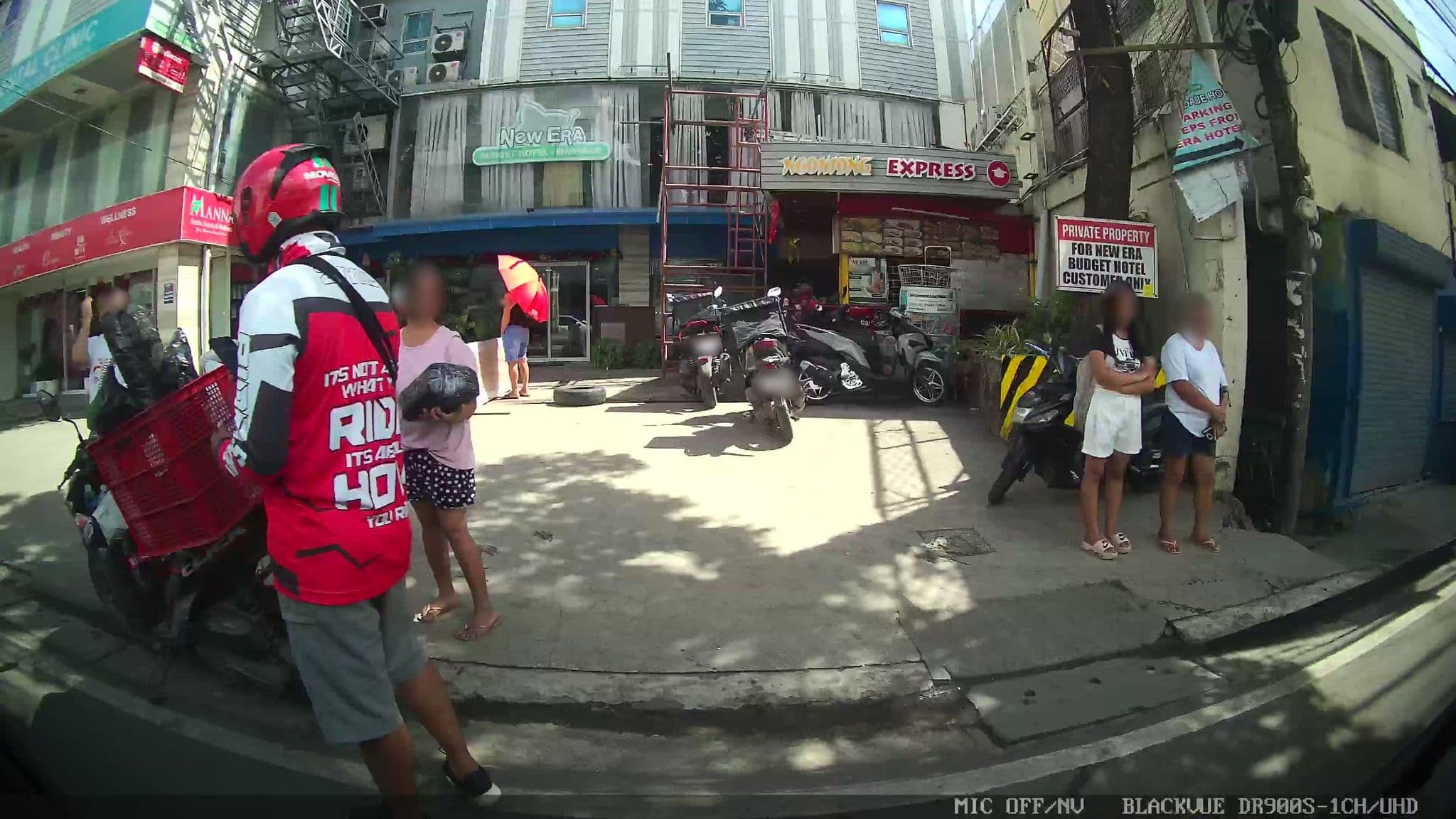 Street view near RedDoorz Plus New Era Budget Hotel Mandaue former RedDoorz Plus near UV Mandaue Cebu, Lapu-Lapu City — © Kaart---RIGHT (CC BY-SA · Mapillary)