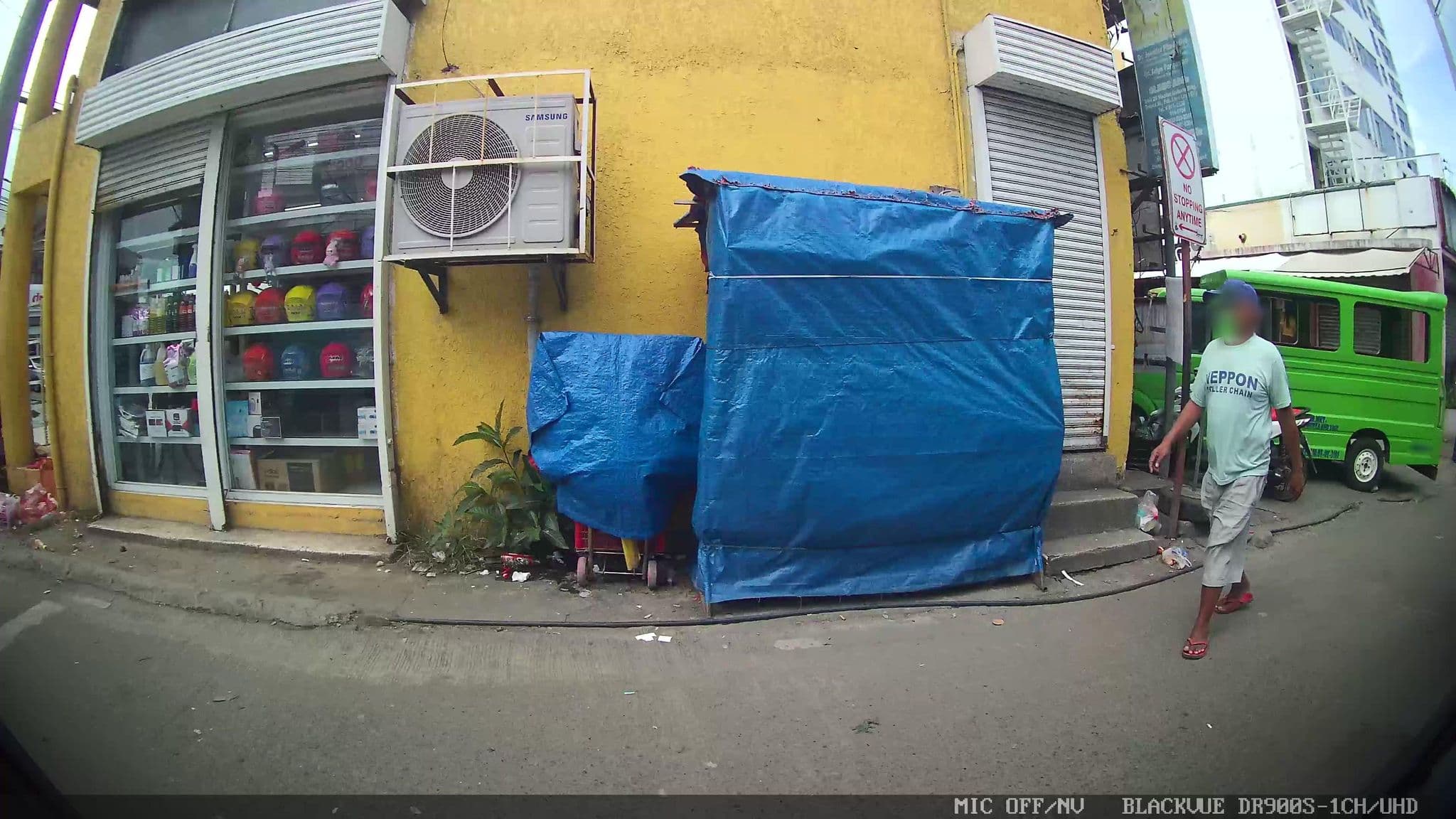 Street view near GV Hotel Lapulapu, Lapu-Lapu City — © Kaart---RIGHT (CC BY-SA · Mapillary)
