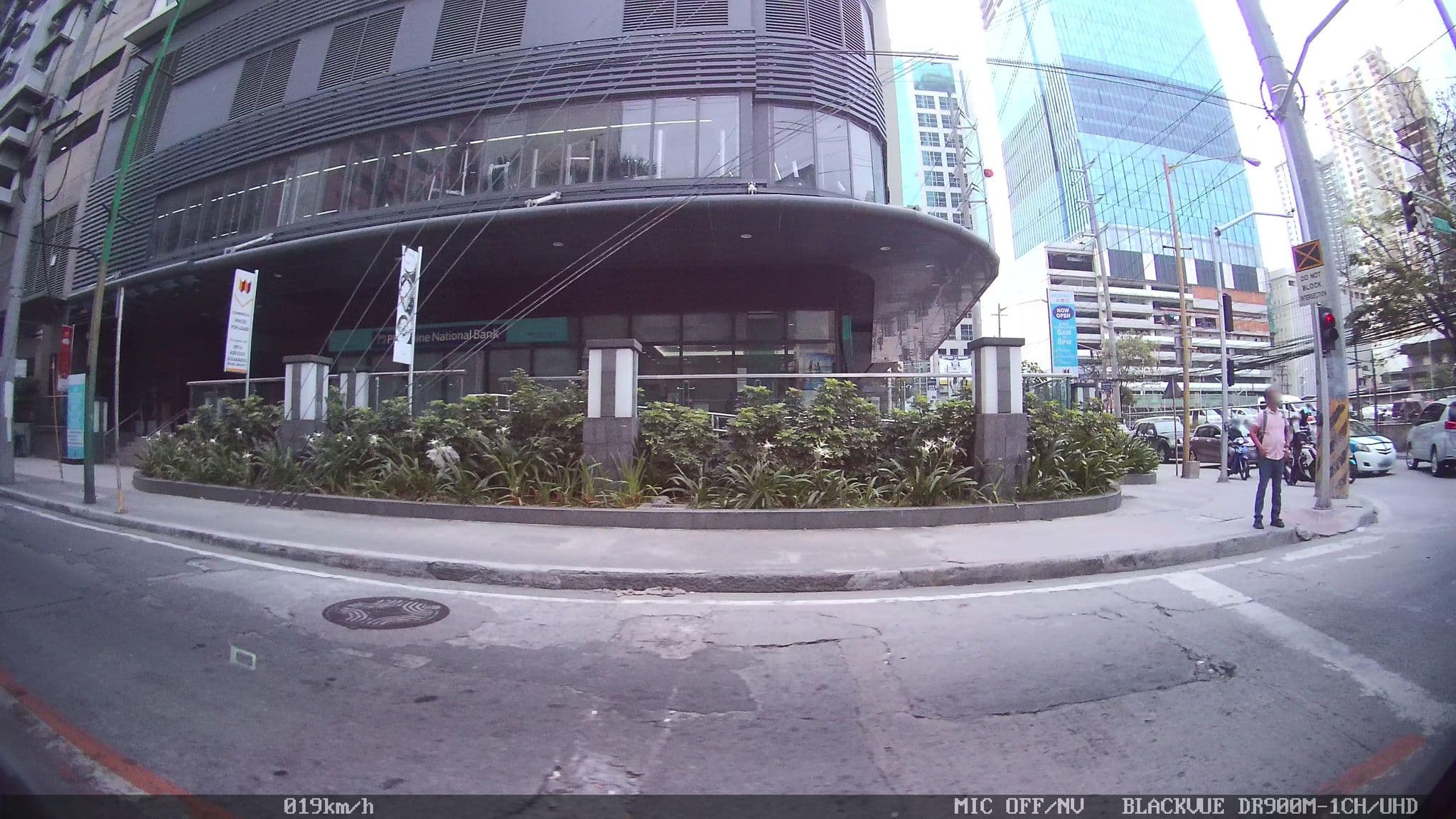 Street view near The Grid Managed by HII, Bel Air — © kaart_4 (CC BY-SA · Mapillary)