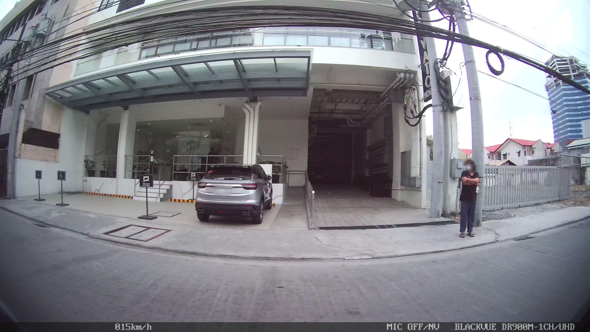 Street view near Privato Hotel Makati, Bel Air — © kaart_4 (CC BY-SA · Mapillary)
