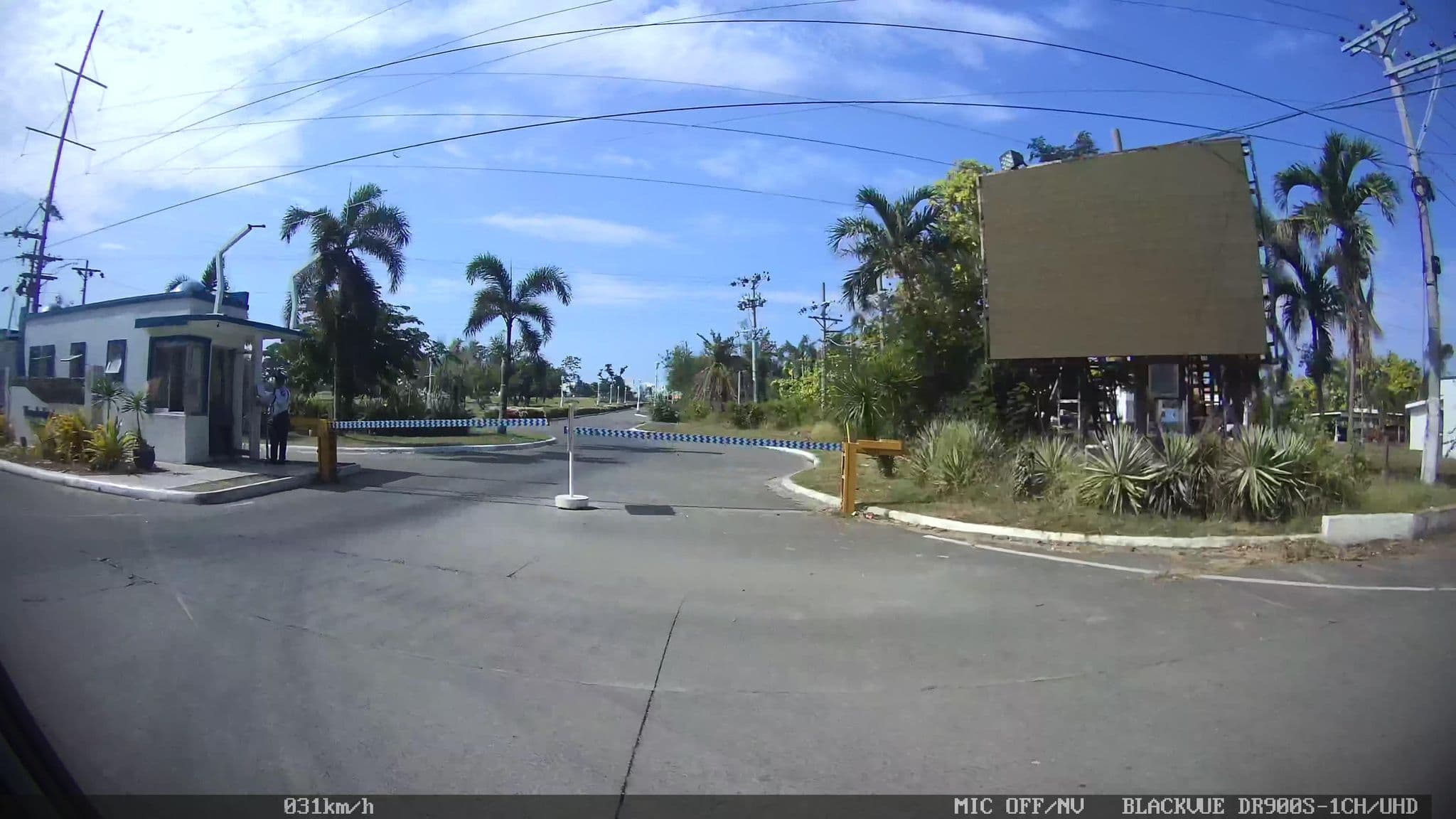 Street view near Thunderbird Resorts and Casinos Poro Point, Paringao — © Kaart---RIGHT (CC BY-SA · Mapillary)