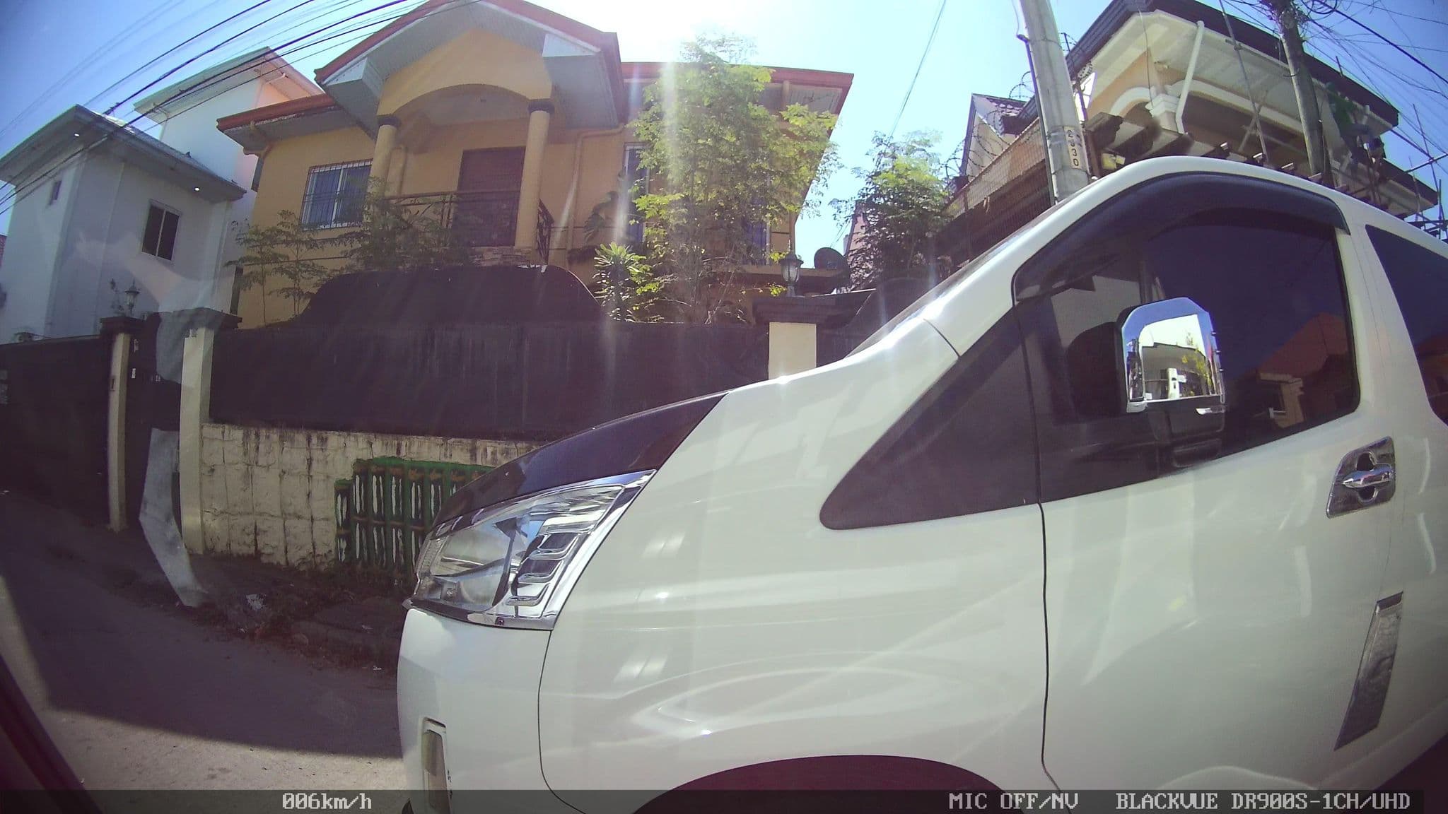 Street view near White House near Thunderbird Resort, Paringao — © Kaart---RIGHT (CC BY-SA · Mapillary)