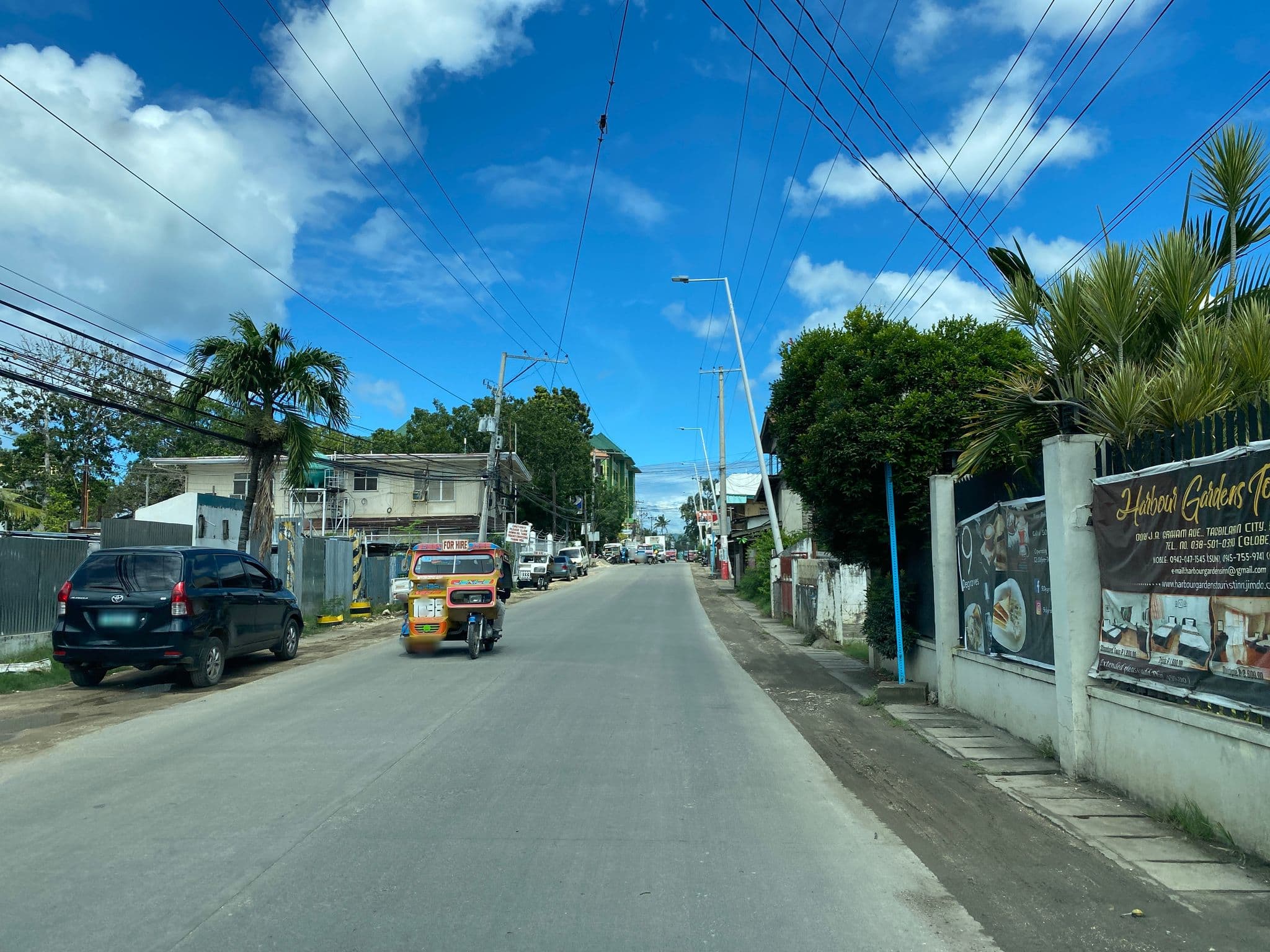 Street view near Harbour Gardens Tourist Inn, Tagbilaran City — © ronrich (CC BY-SA · Mapillary)
