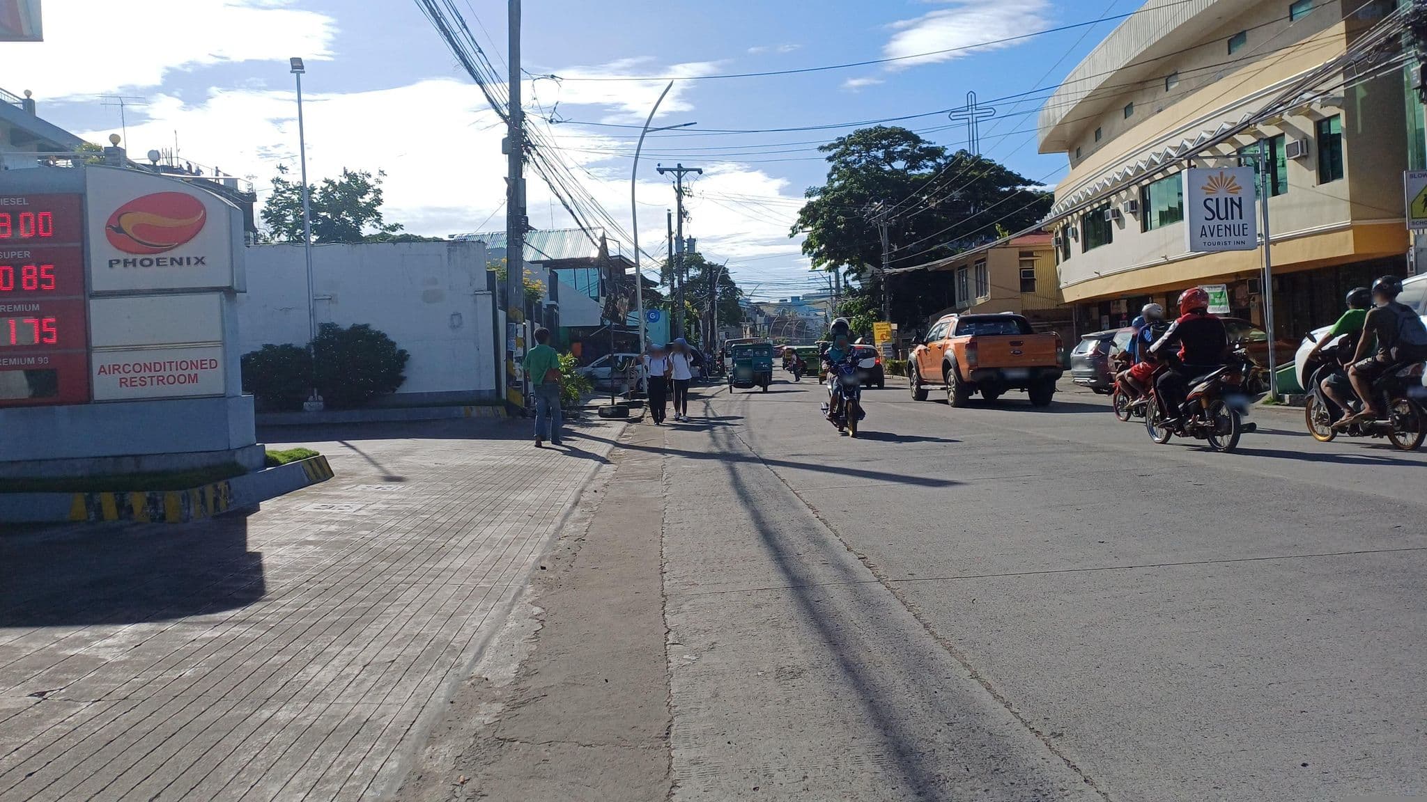 Street view near Sun Avenue Pension, Tagbilaran City — © ReyLadiao (CC BY-SA · Mapillary)