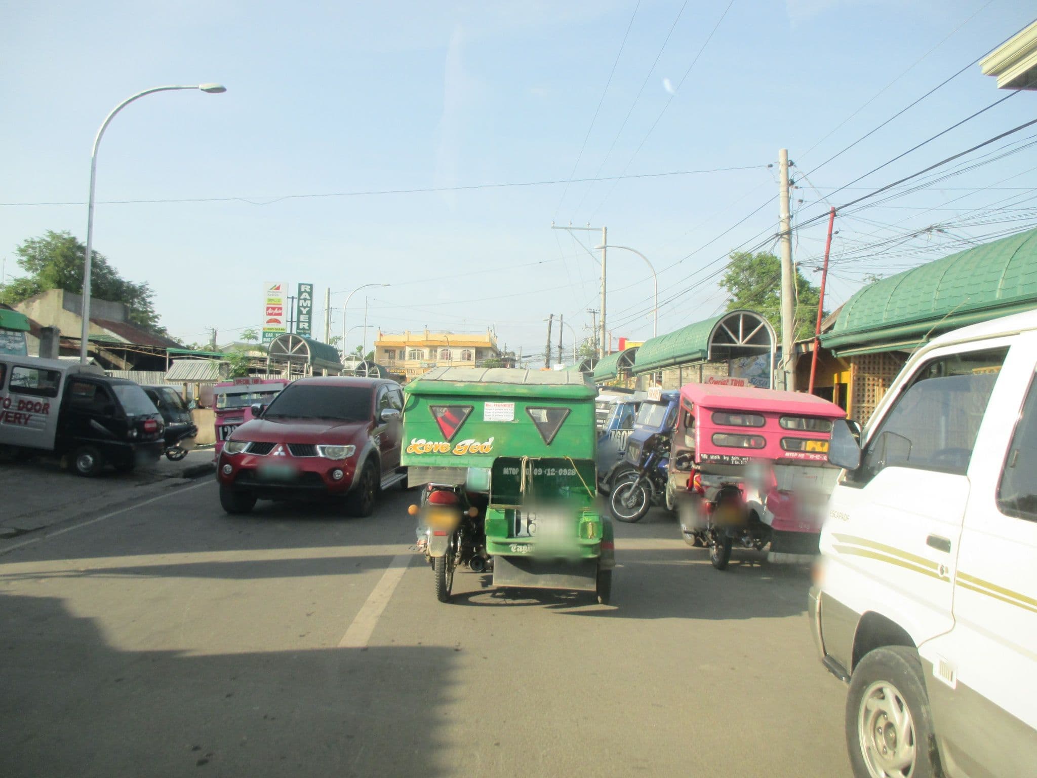 Street view near Palacio De Paña, Tagbilaran City — © maning (CC BY-SA · Mapillary)