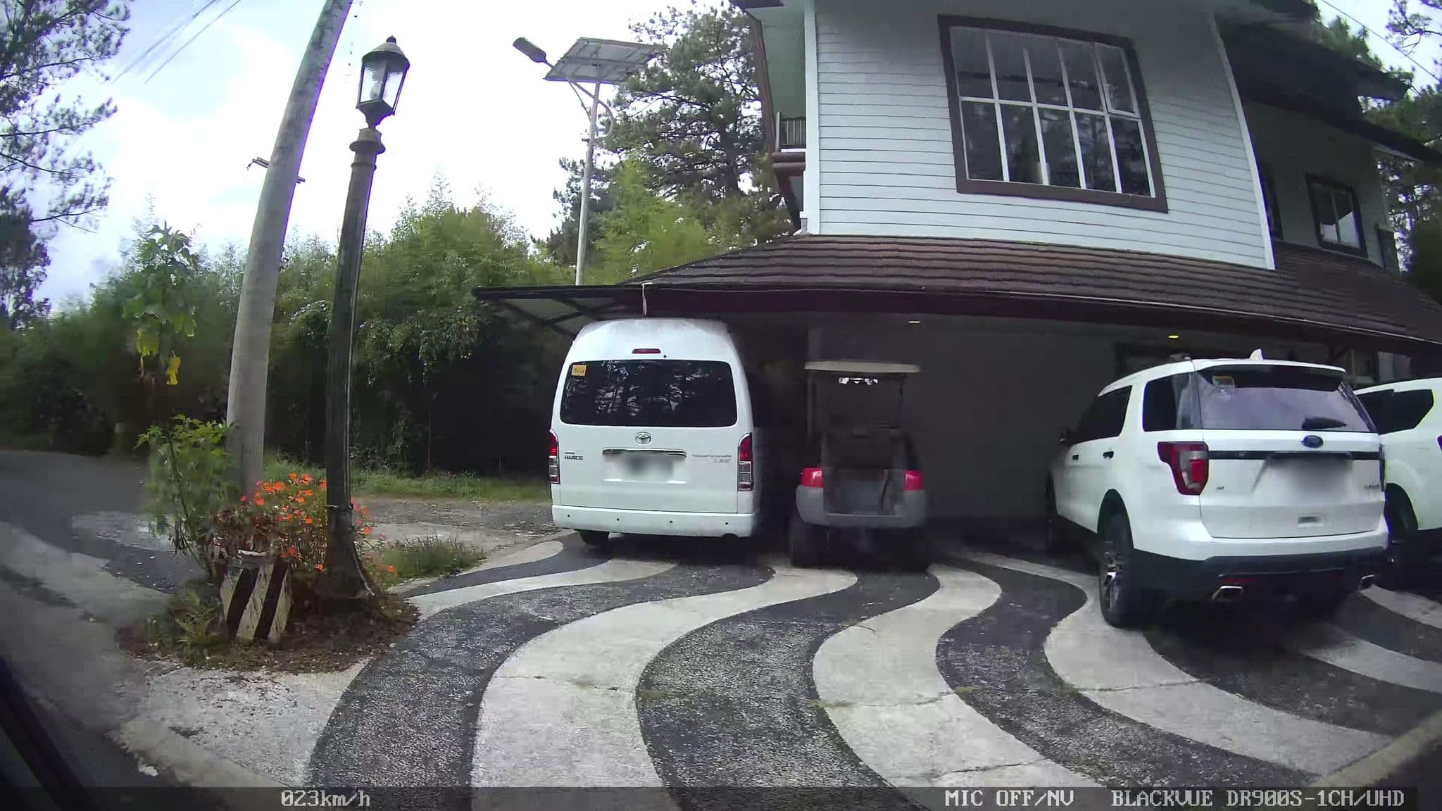 Street view near One House Your Luxury Home, Baguio — © Kaart---RIGHT (CC BY-SA · Mapillary)