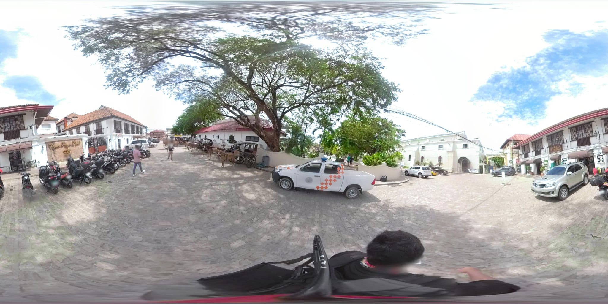 Street view near RF Aniceto Mansion, Vigan — © srdpmapping (CC BY-SA · Mapillary)