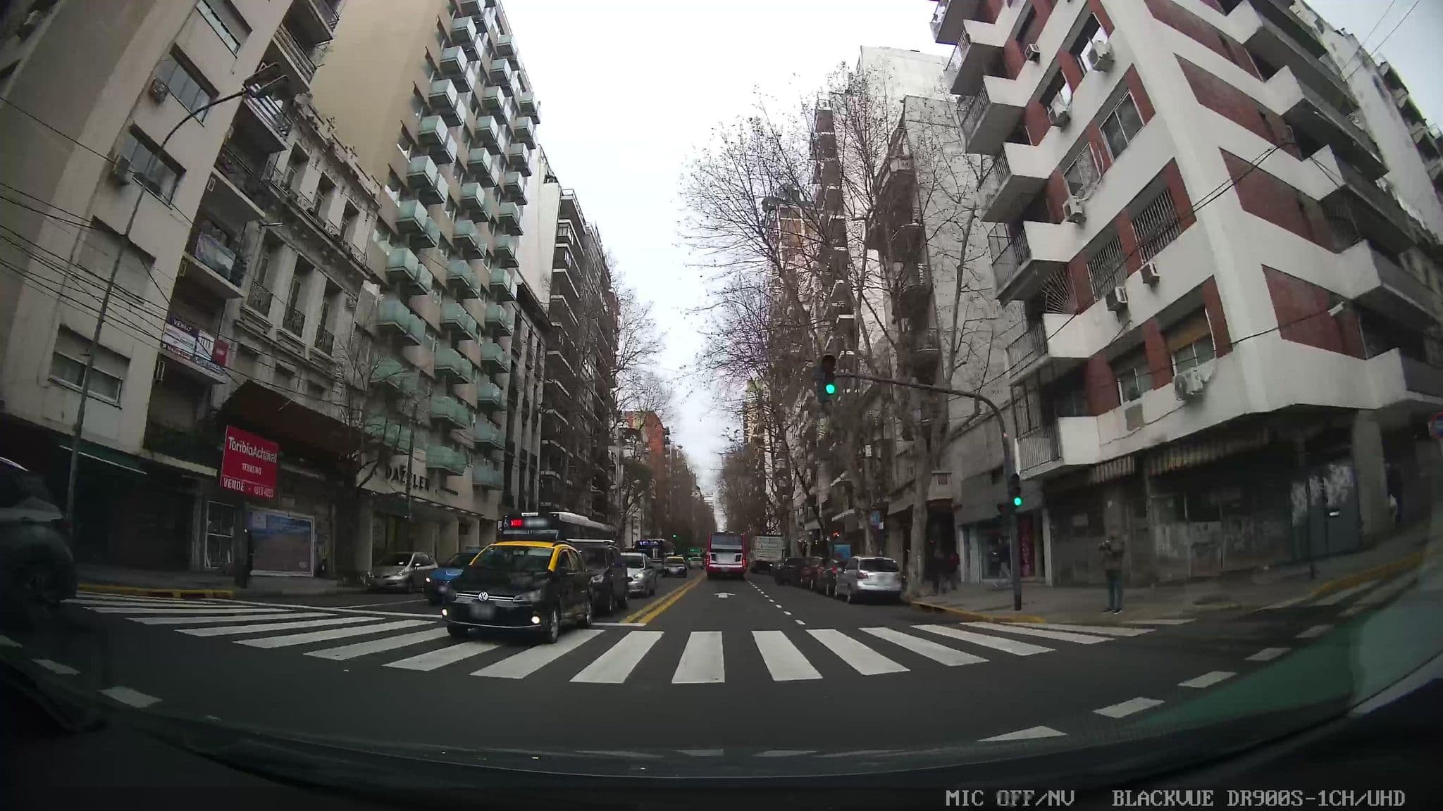 Street view near Dazzler by Wyndham Buenos Aires Recoleta, Retiro — © kaartcam (CC BY-SA · Mapillary)