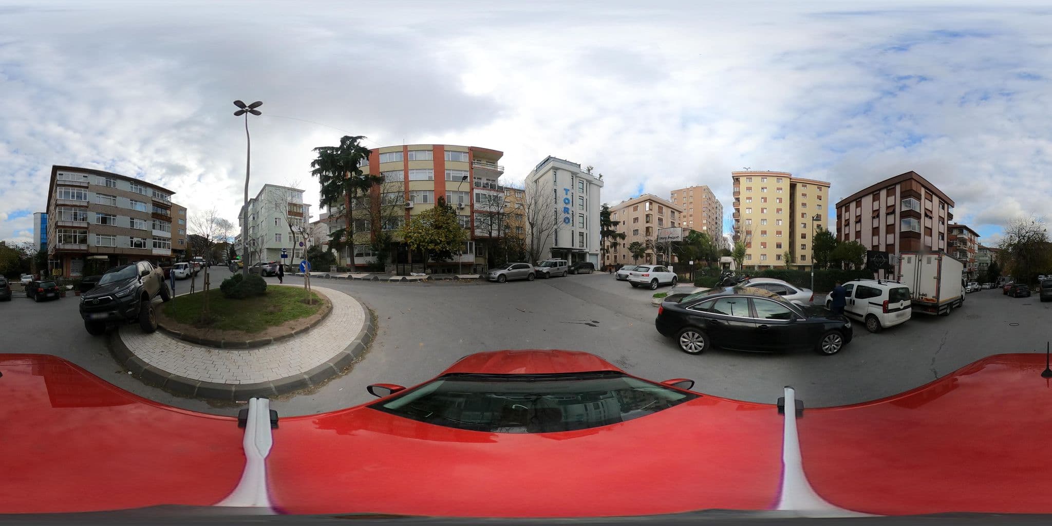 Street view near Monapart Hotel Mecidiyeköy, Şişli — © ademturkmen (CC BY-SA · Mapillary)