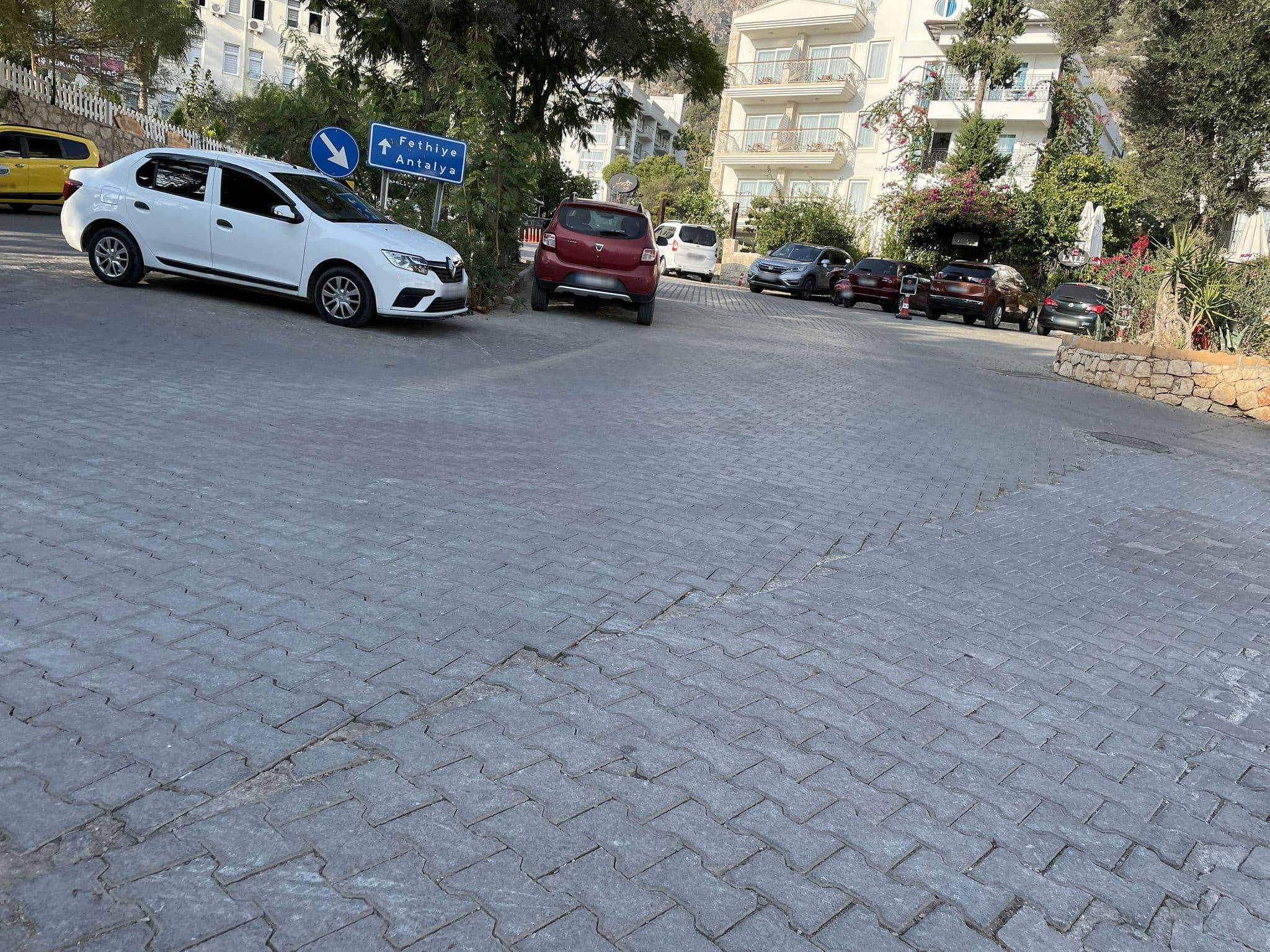 Street view near Lale Hotel Kaş, Kaş — © egorka (CC BY-SA · Mapillary)
